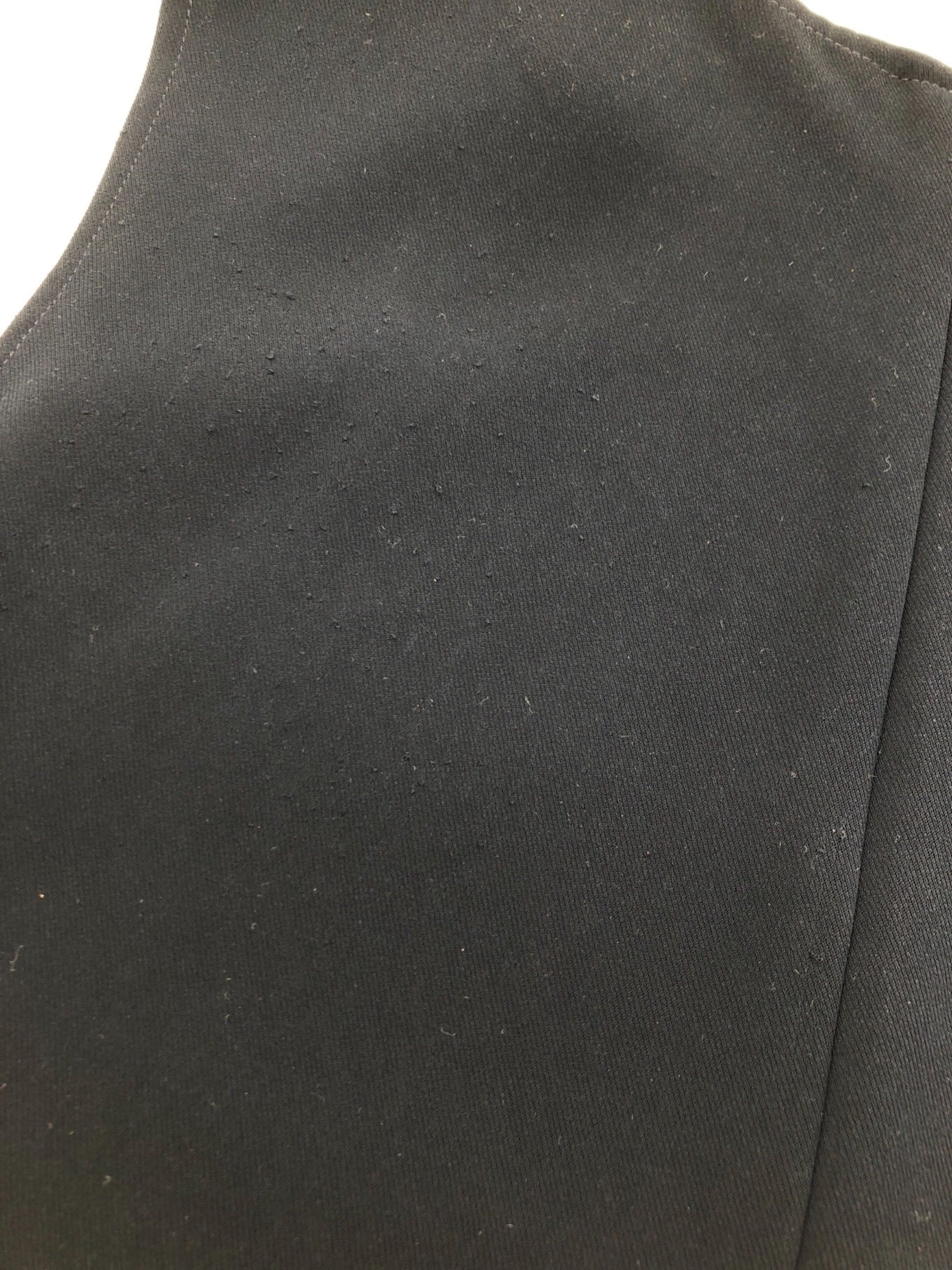 Y的无袖切割和缝制Yu-B52-901