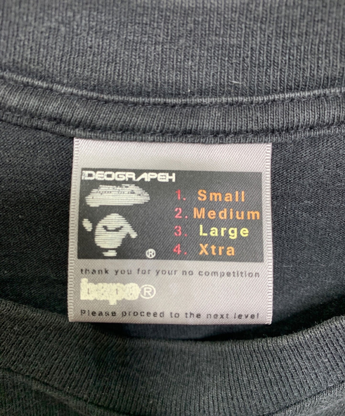 Apeing Ape Old Tag Print Cut and Sewn