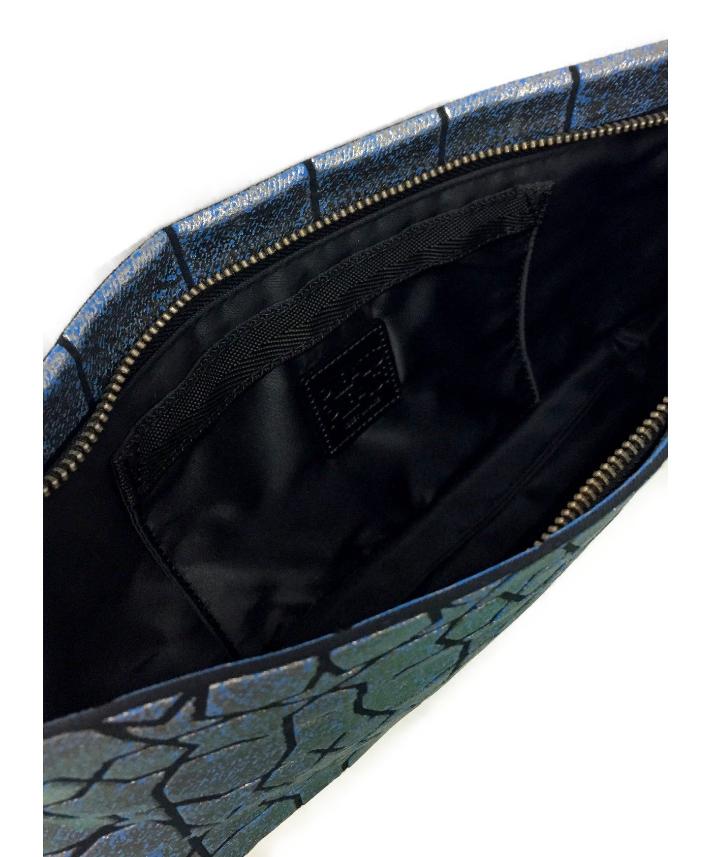 褶请一个肩膀包