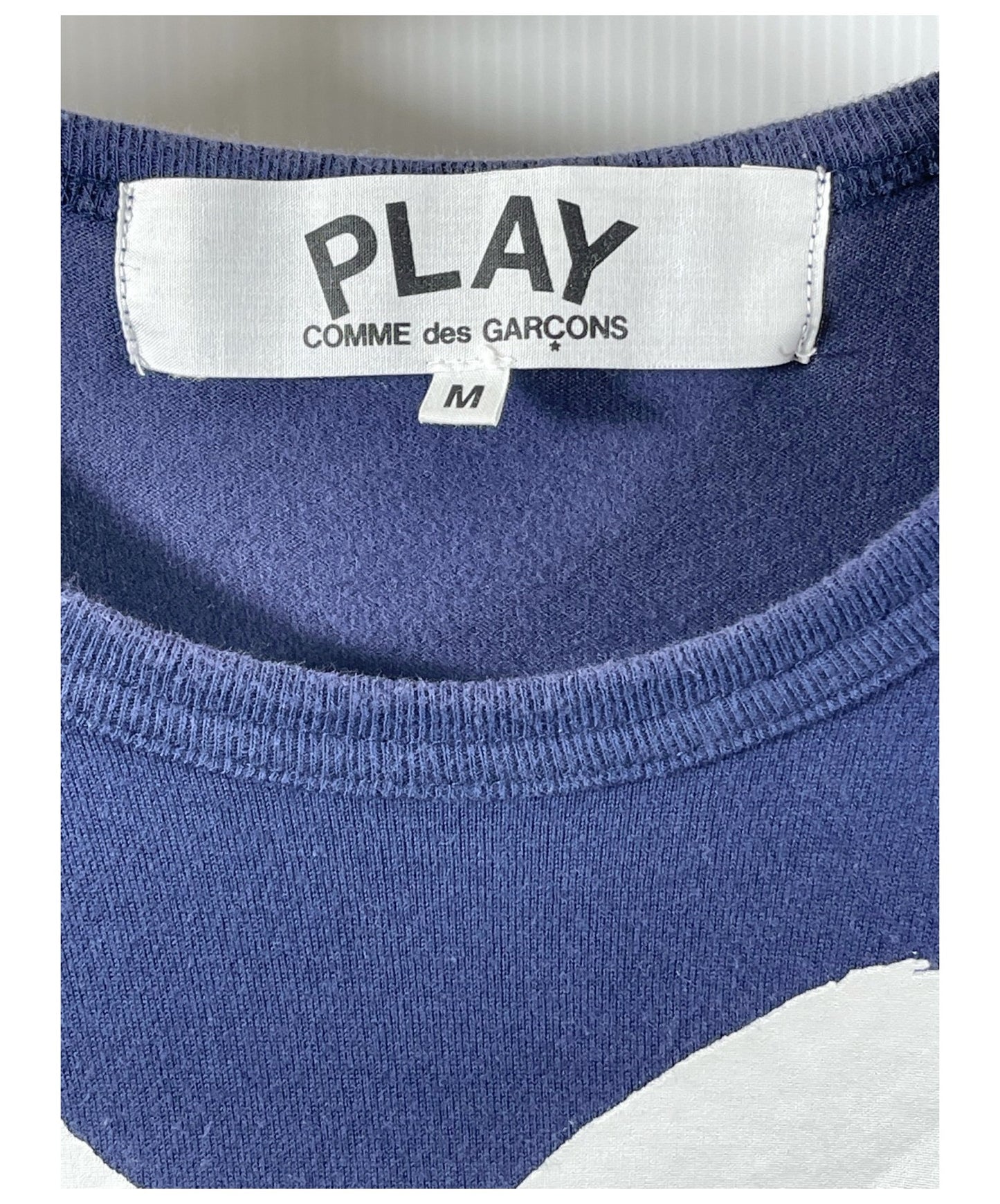 Play Comme des Garcons เสื้อยืด AZ-T184