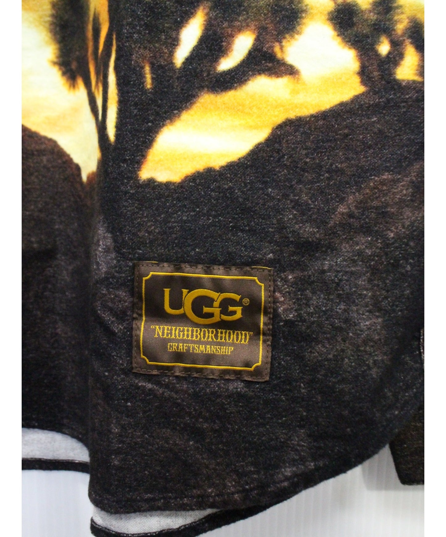 邻居×UGG C恤。LS192Beugn-Shm01s