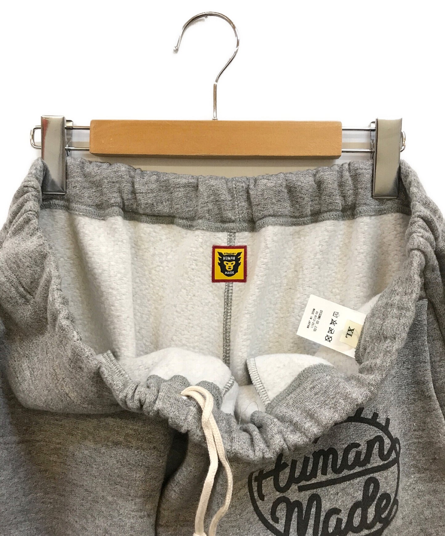 인간이 만든 땀 바지