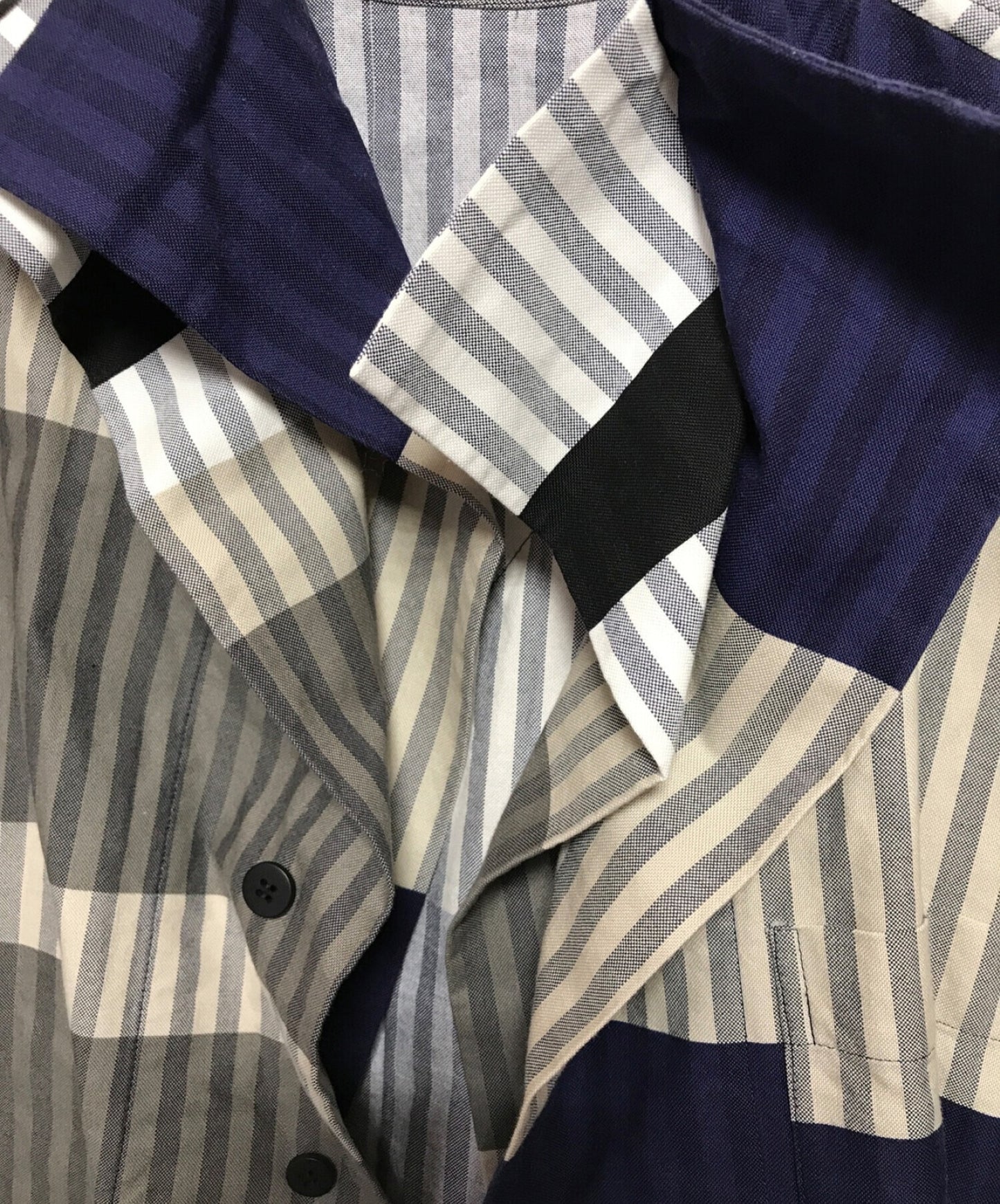 Issey Miyake 디자인 코트 IM61FJ002