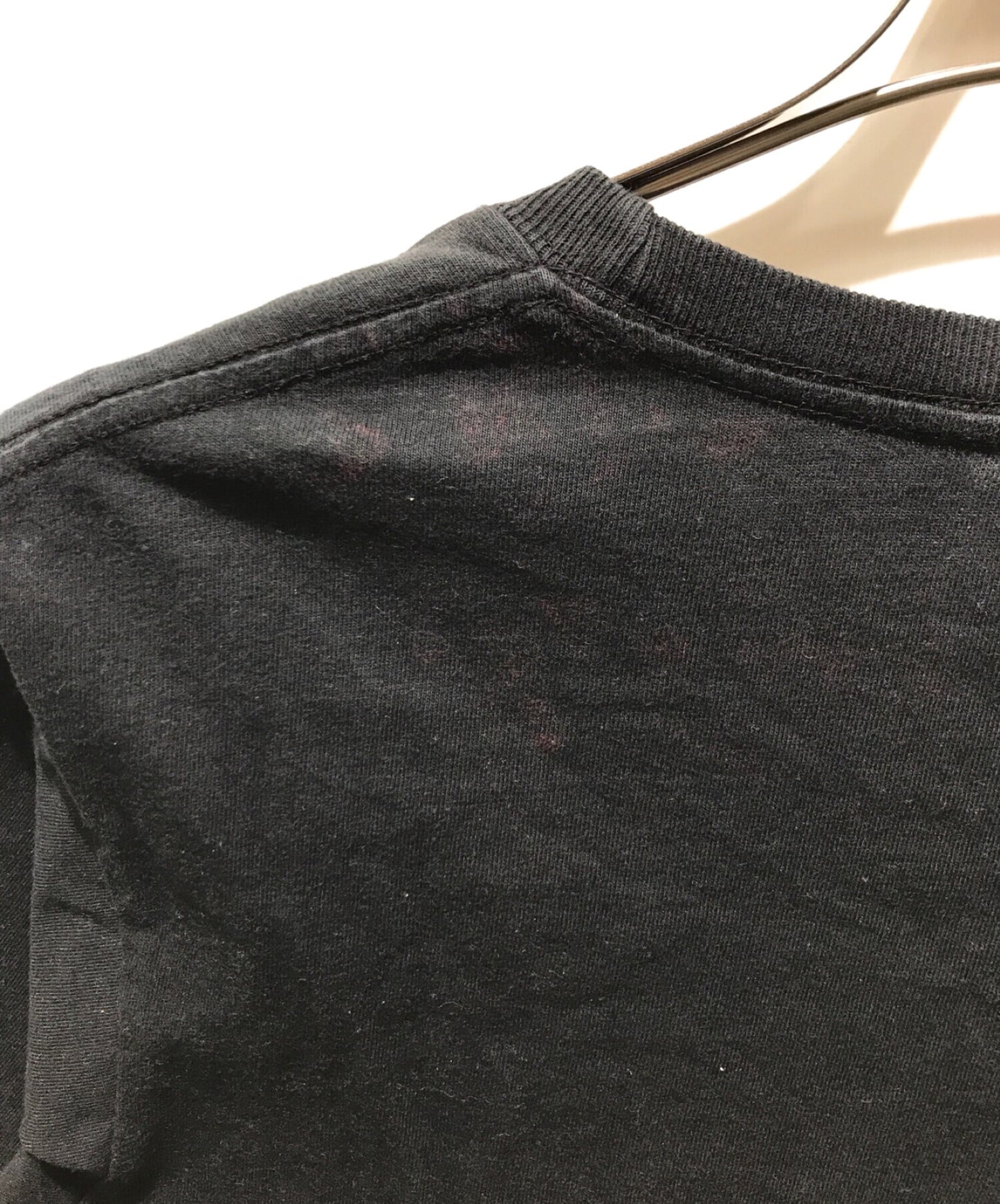 หมายเลข (n) ine emblem พิมพ์เสื้อยืด 00s เก็บถาวรความเสียหาย