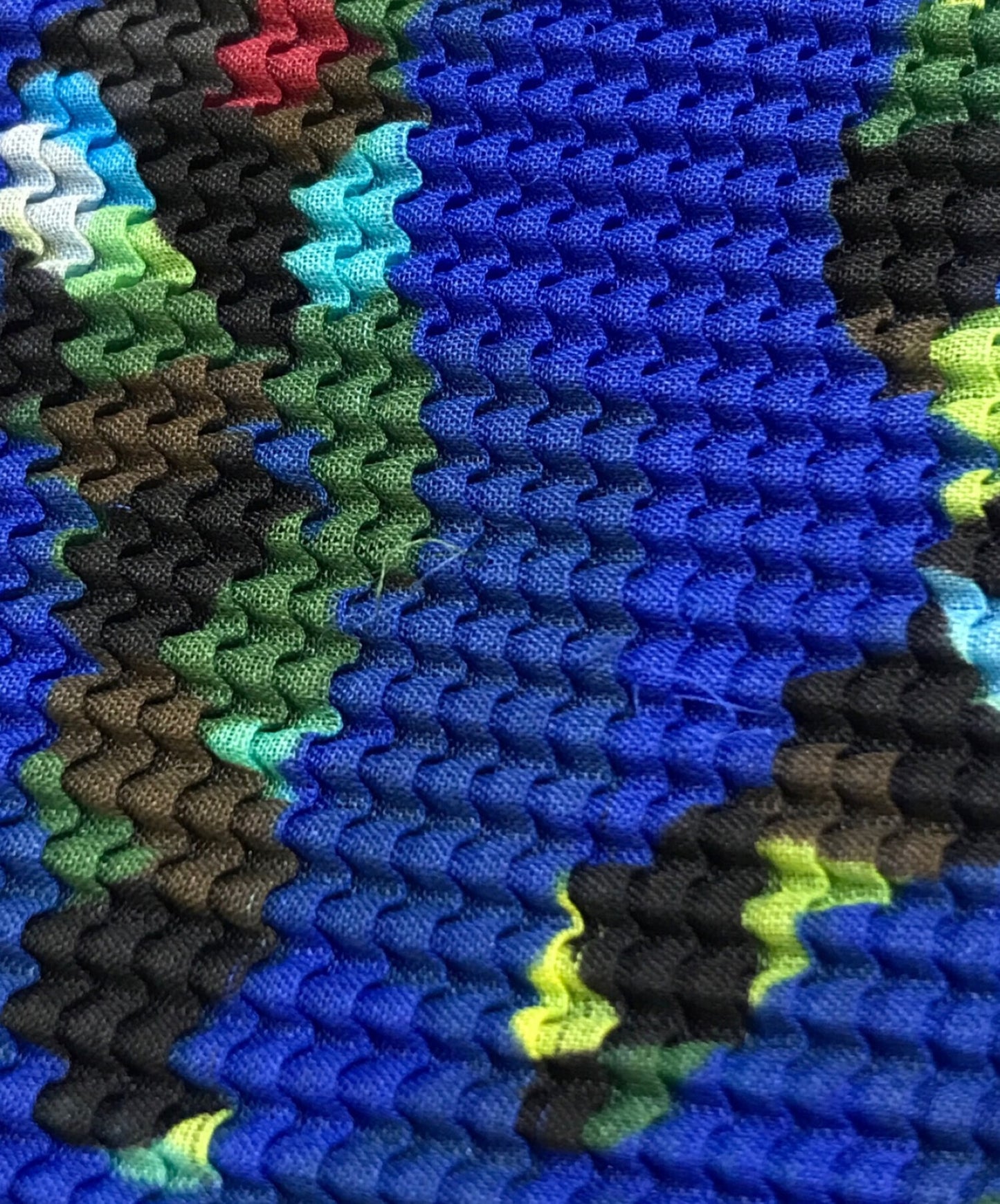 Me Issey Miyake印刷高颈部百褶切割和缝制M173FJ541