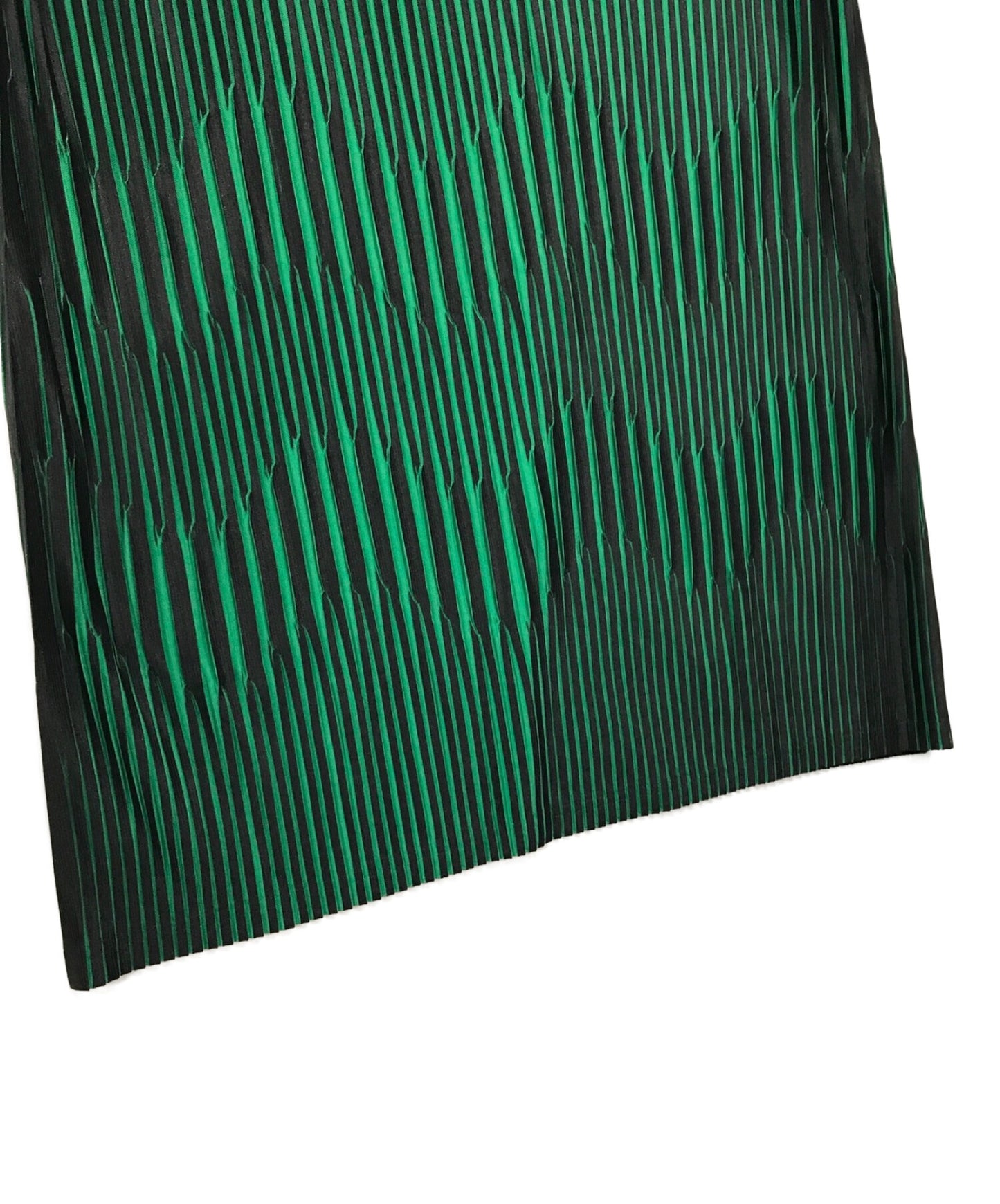 Issey Miyake百褶礼服IM62FH635