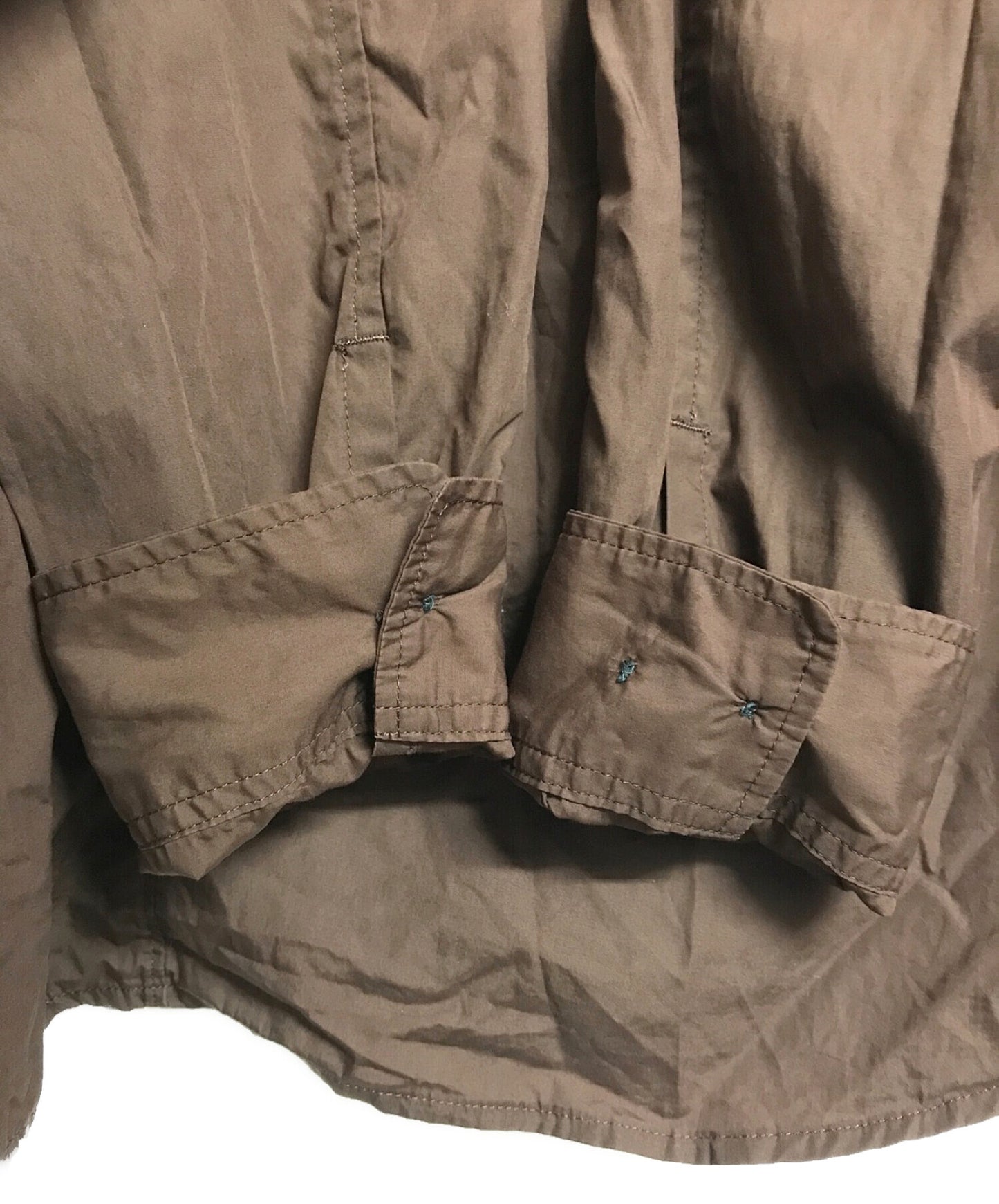 เสื้อคลุมคอปกเสื้อ Puckering US1B4401