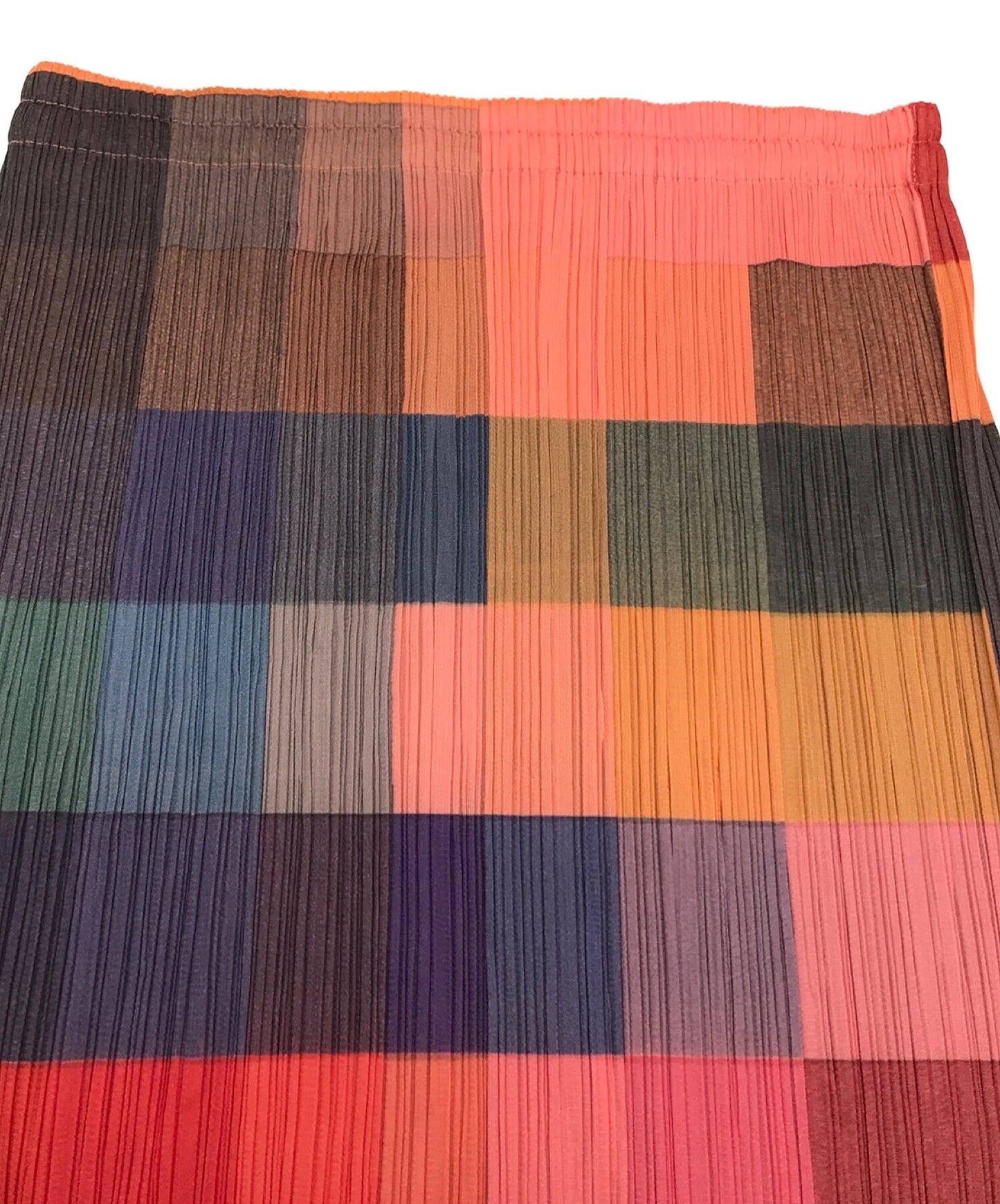 [Pre-owned] PLEATS PLEASE ISSEY MIYAKE Check Pleated Skirt Colorful Gradation Mosaic PP83-JG813 PP83-JG813