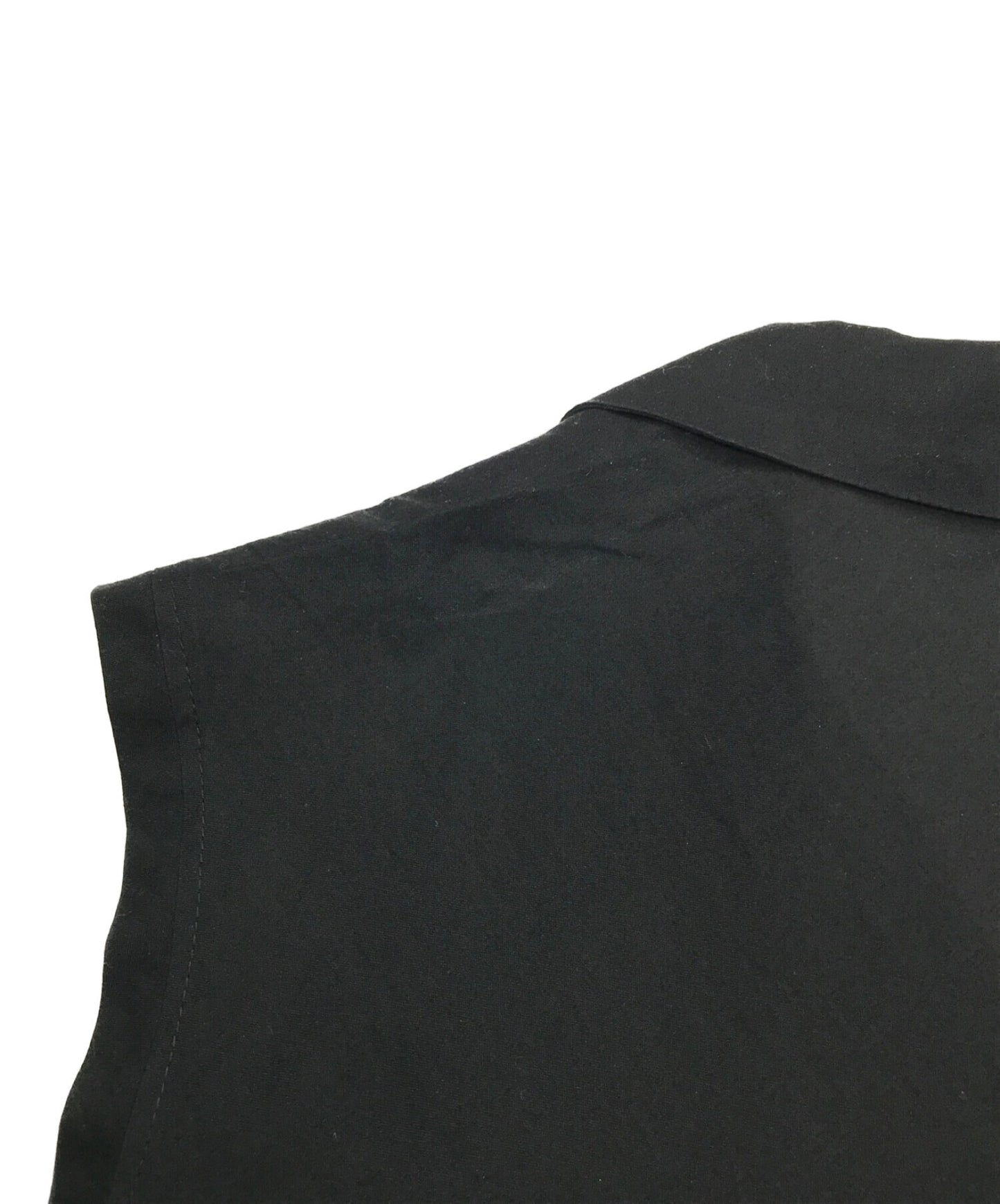 เสื้อแขนกุดของ Y/เสื้อคอเปิด YH-B05-026