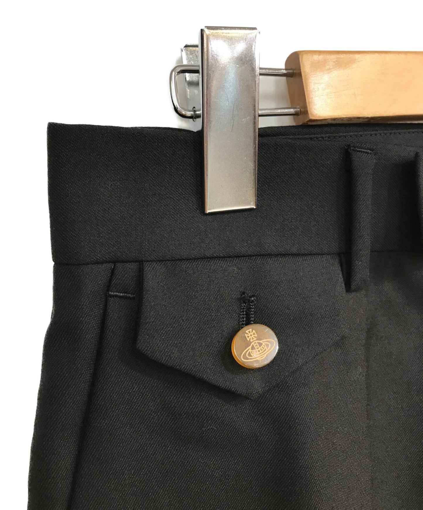 การตั้งค่า Vivienne Westwood Man