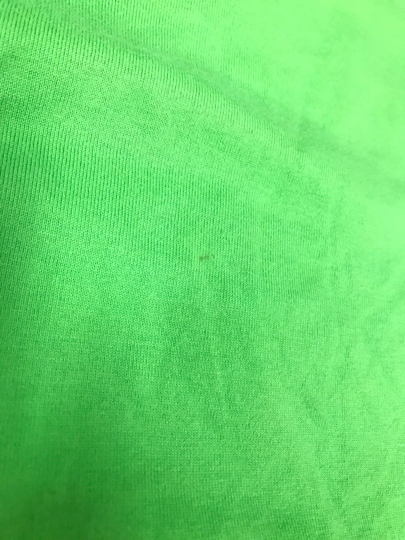 เสื้อยืดความร่วมมือนอกเครื่องแบบ