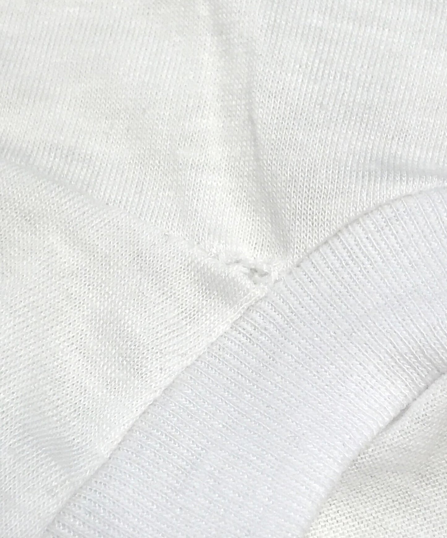 피카소 90 년대 아트 티