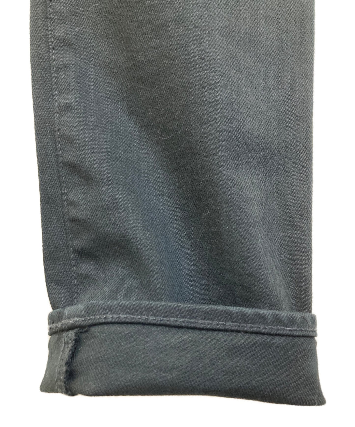 歇斯底里的魅力瘦钉裤子