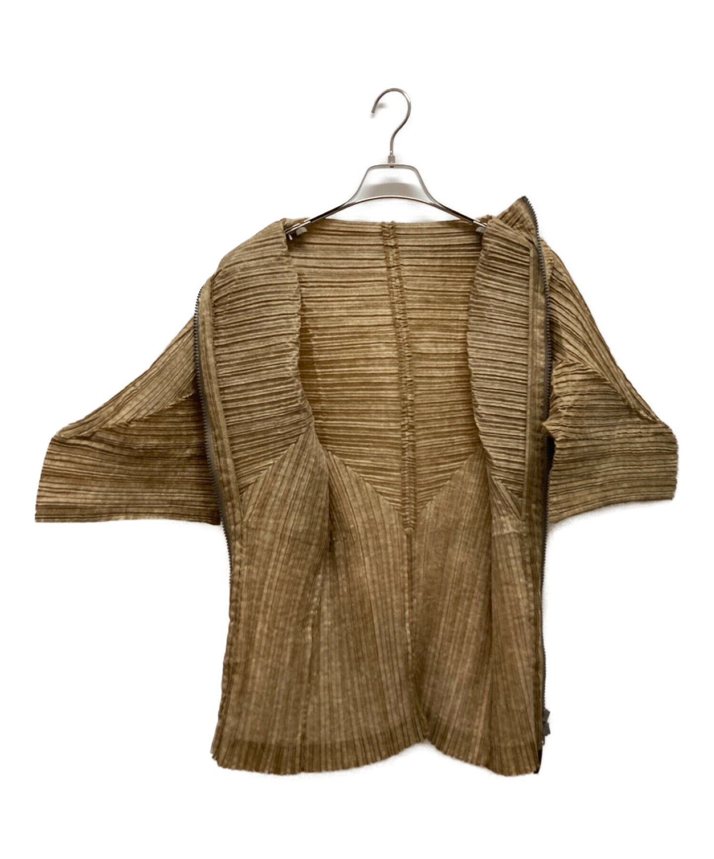 Issey Miyake Dolman百褶外套