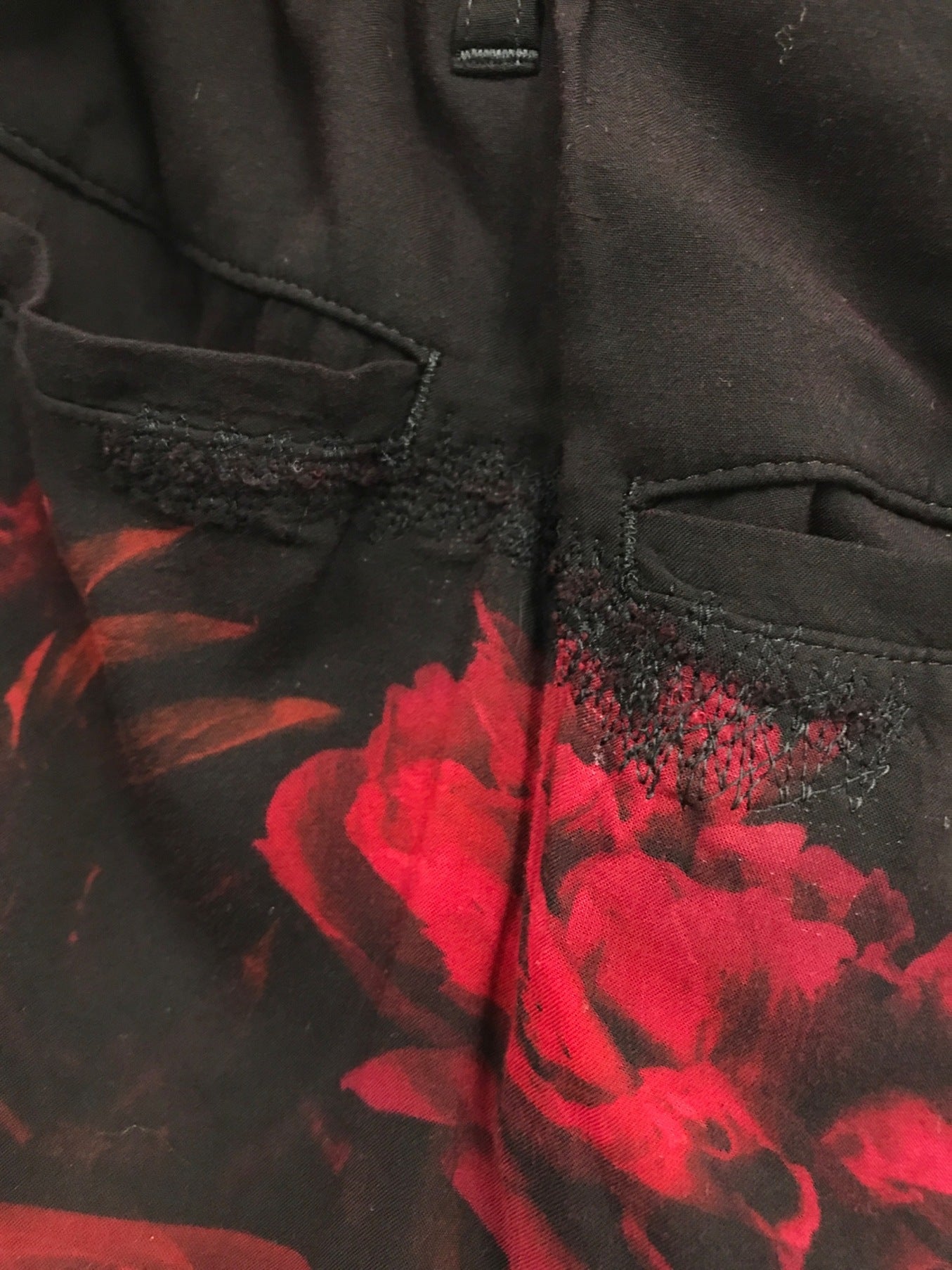 yohji yamamoto 왼쪽과 오른쪽에 별도의 패턴과 함께 Homme Red Print P를 부어 HH-P81-811