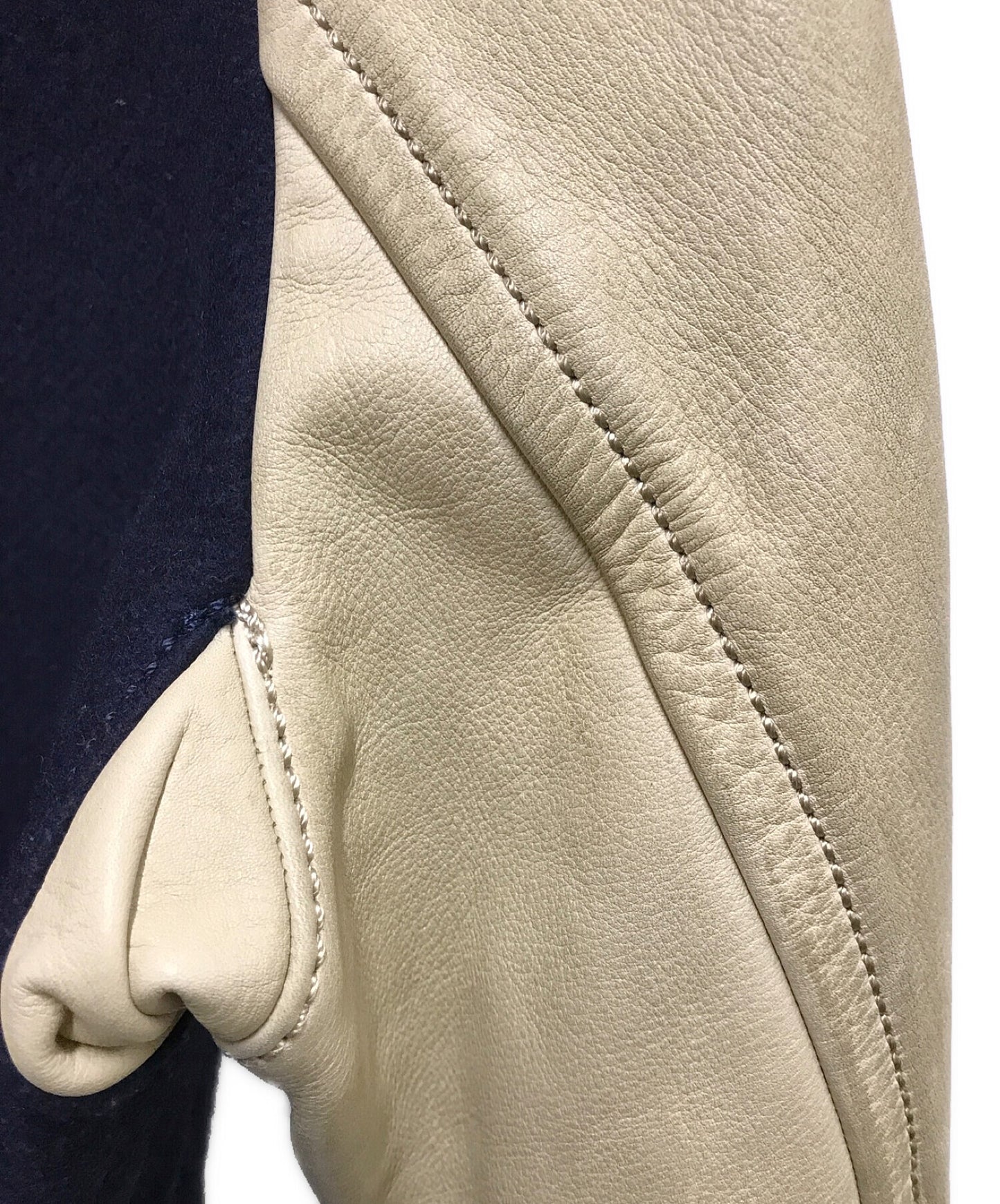 n (n) โดยหมายเลข (n) ine mouton donkey varsity jacket/boa jacket