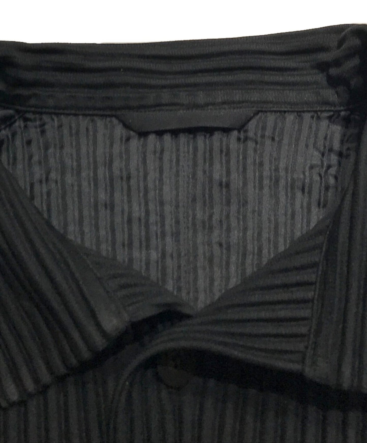 Homme Plisse Issey Miyake量身定制的褶夹克HP21JD161