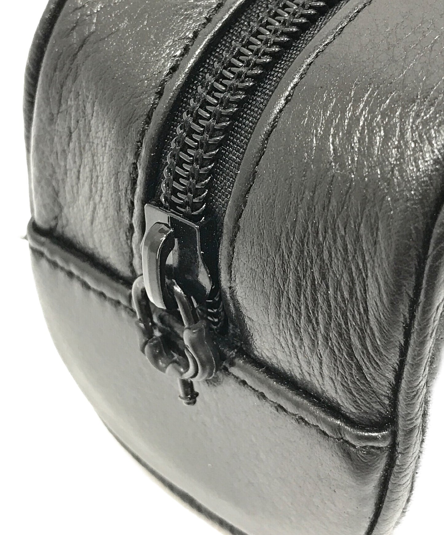 鍍鉻心時尚的眼鏡是為了外觀的緣故