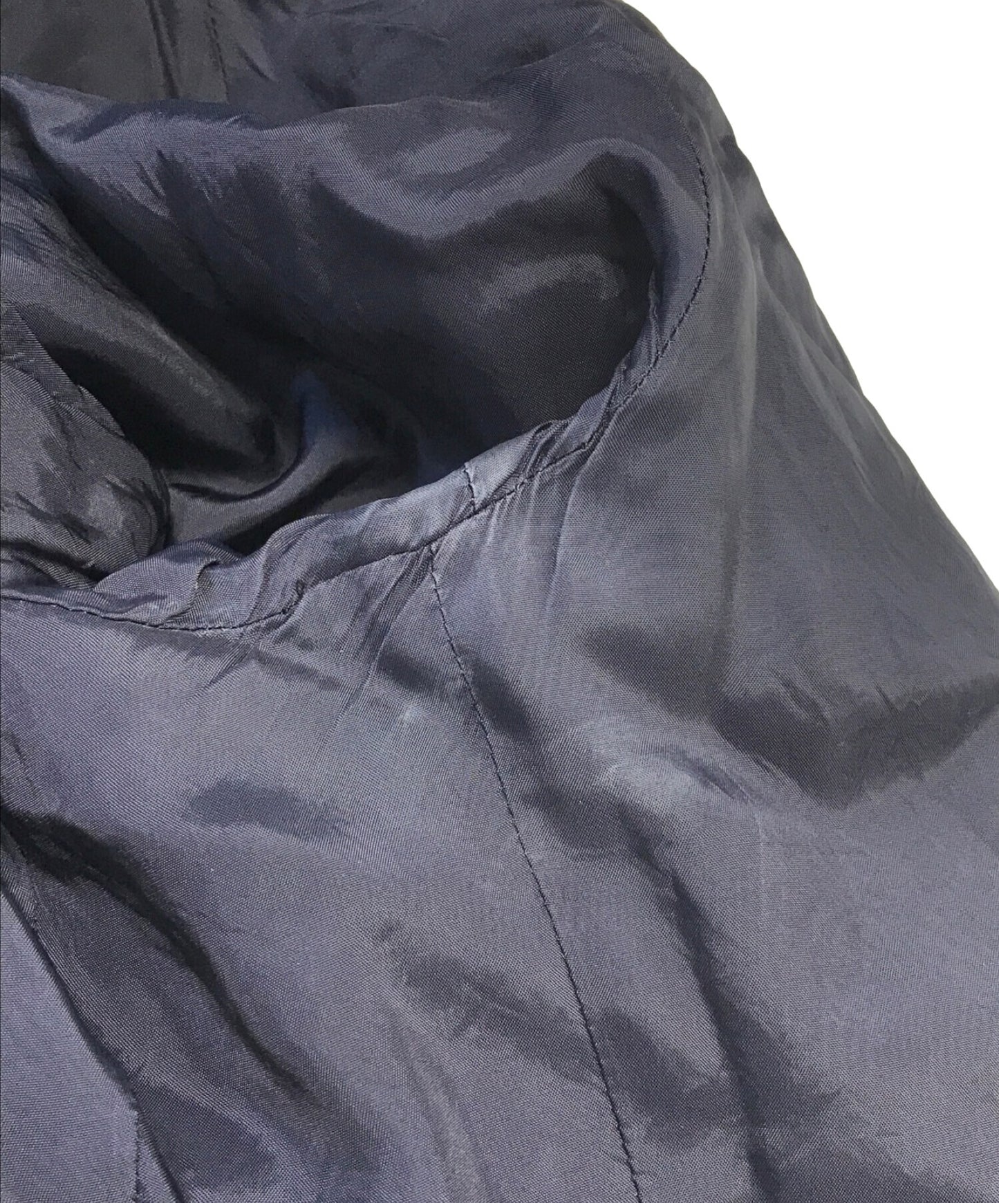 แจ็คเก็ตเย็บปักถักร้อย ISSEY MIYAKE LACE ที่ปรับแต่ง IM53FD558