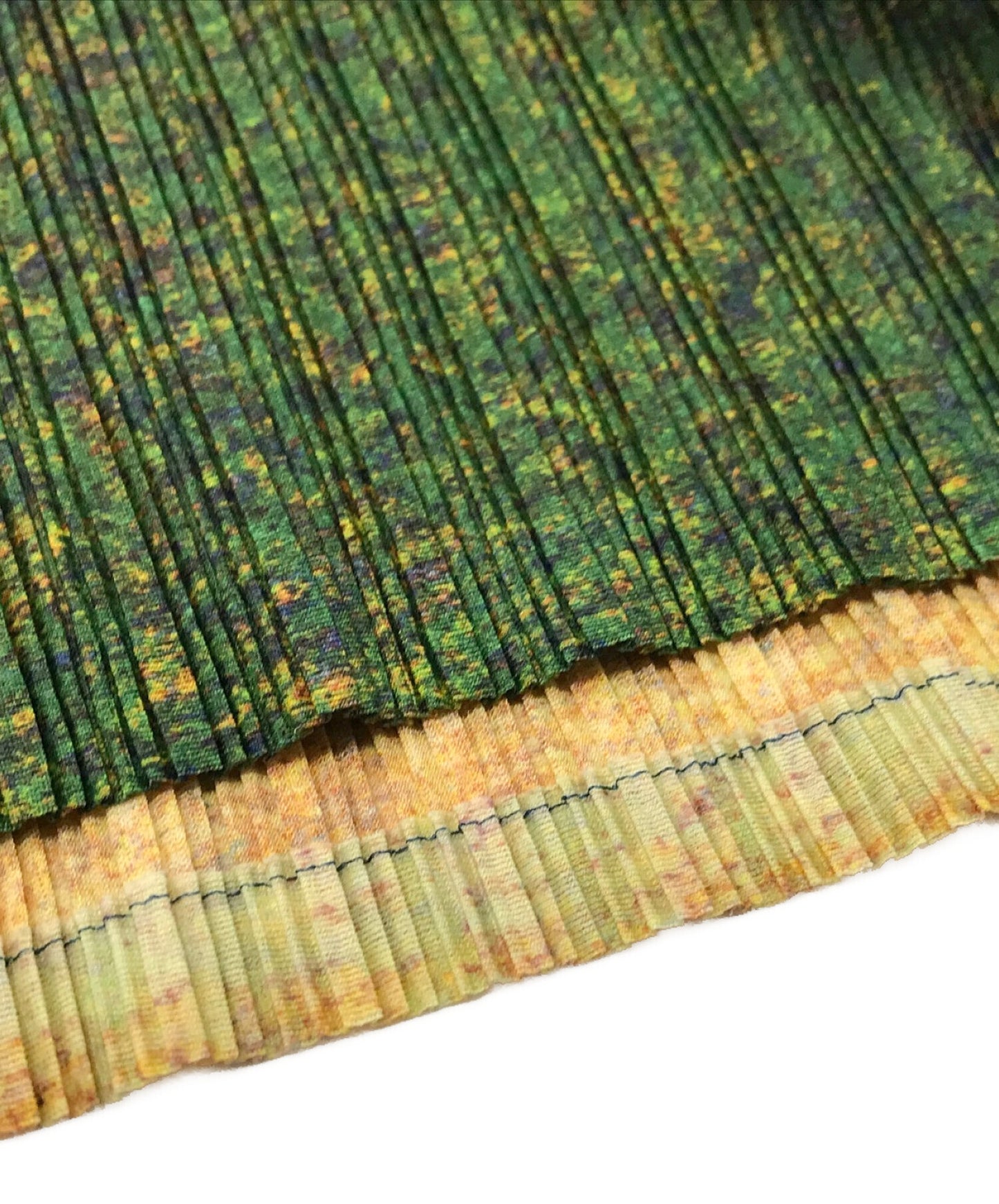 주름은 블라우스 pp23fk332를 주름으로 만듭니다