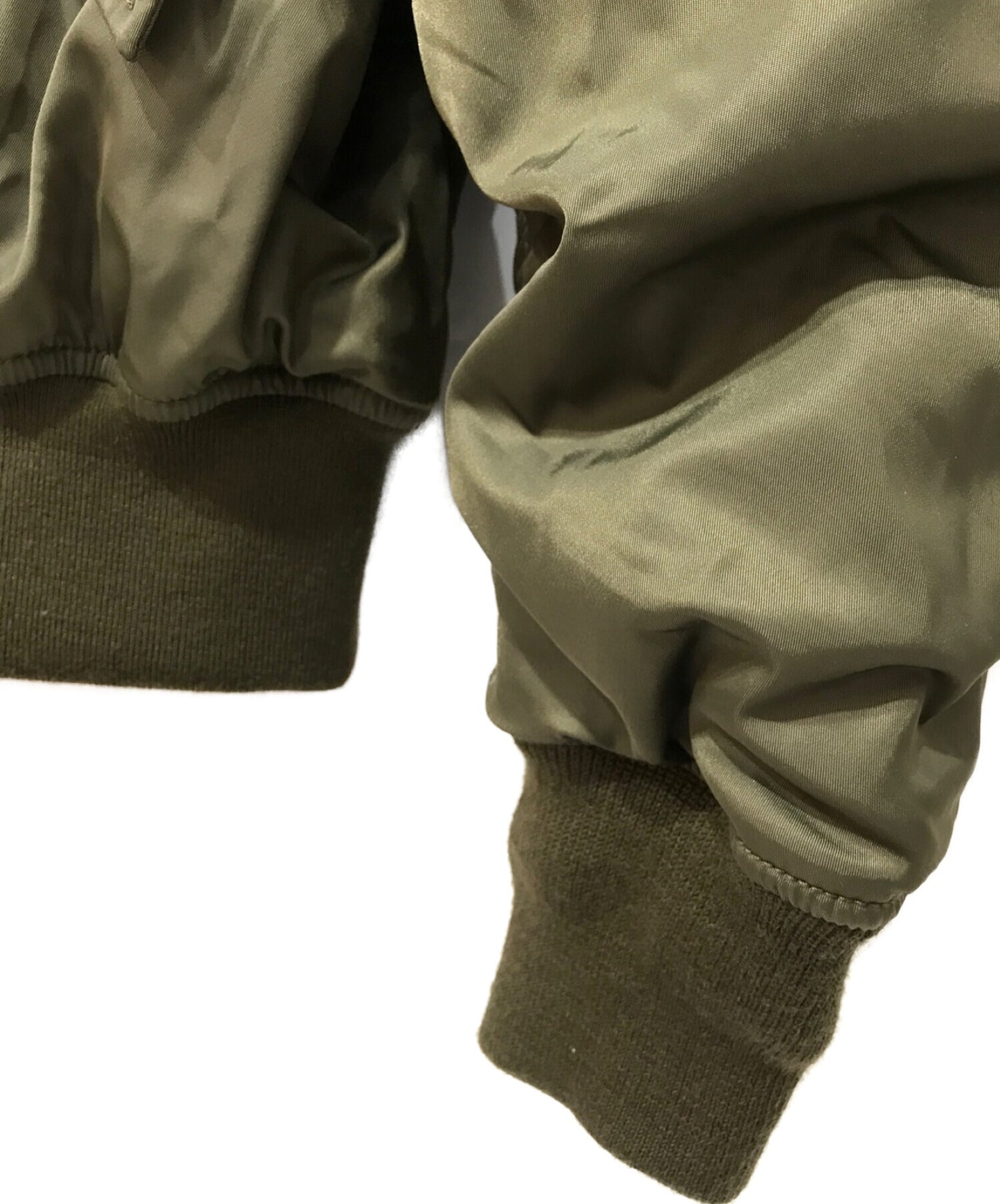 แจ็คเก็ต Ma-1 Ma-1 ของมนุษย์