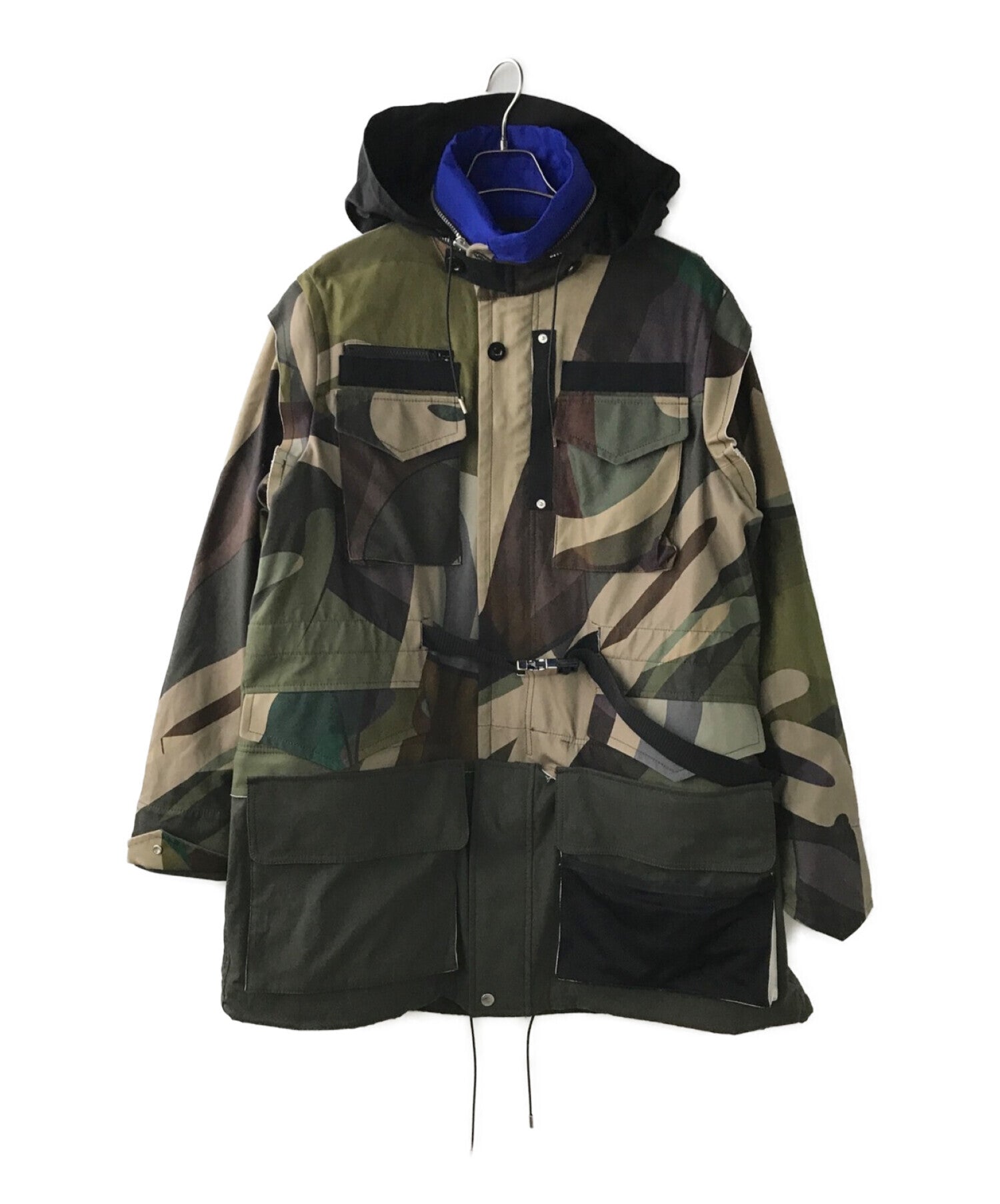 [Pre-owned] sacai x KAWS 21AW 2Way Blouson Camo 21-02561M