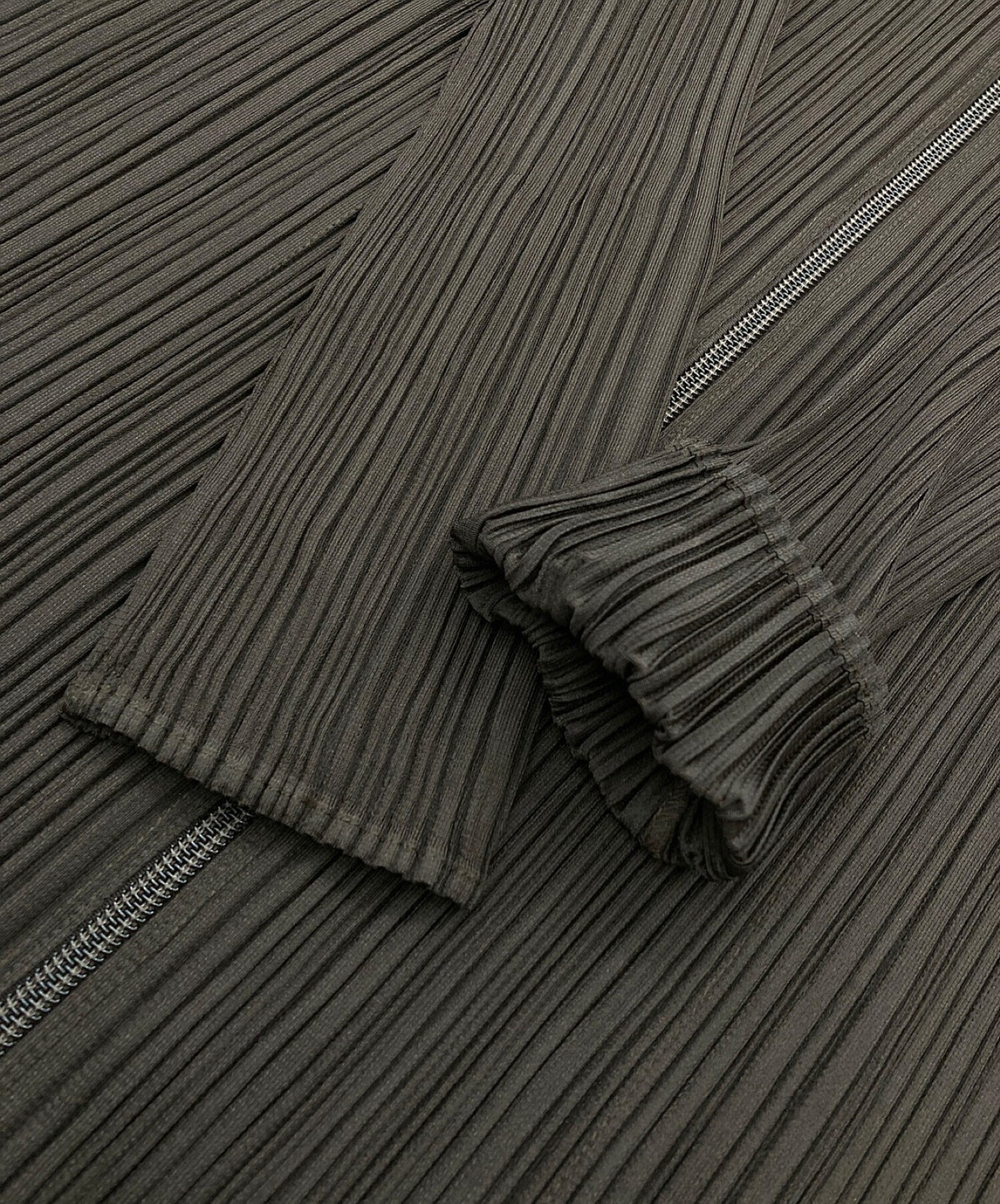 Pleats Please Hoodie zip-up coat pp84-jd368