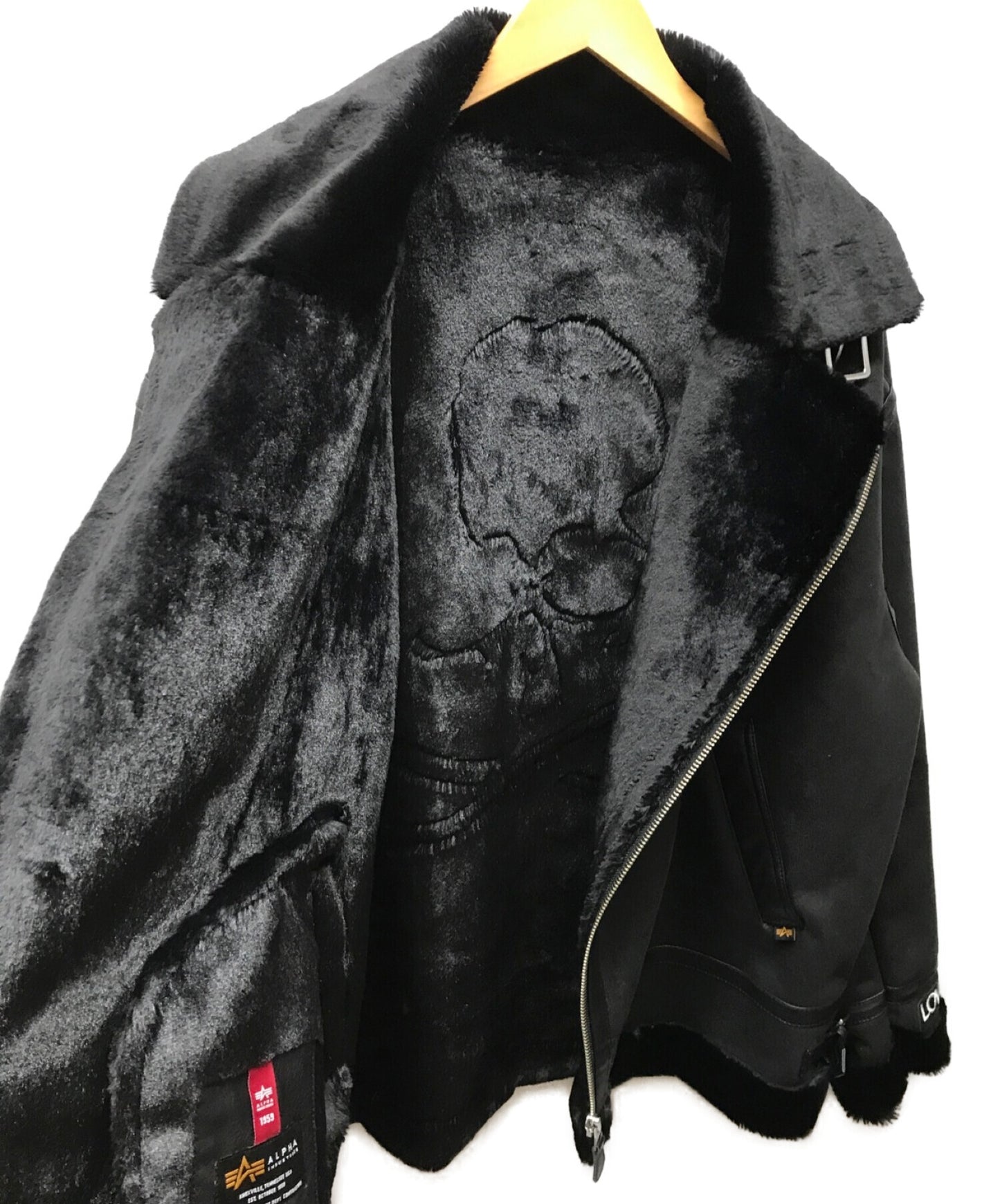 Mastermind World × Alpha Industries สังเคราะห์ Mouton Jacket MW21C08-BL503-BK-M