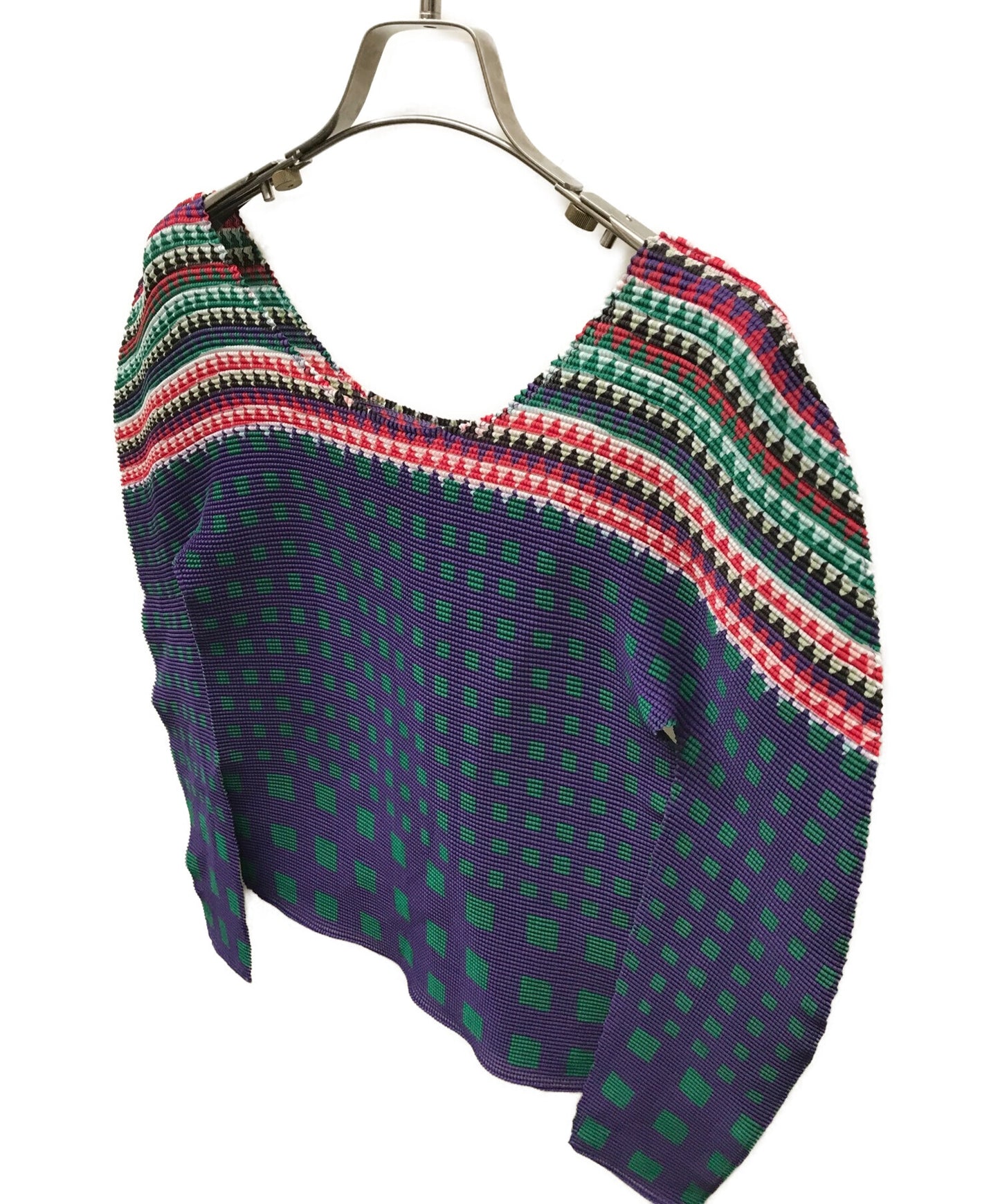 Me issey Miyake百褶上衣,整个模式MI53FJ492 MI53FJ492