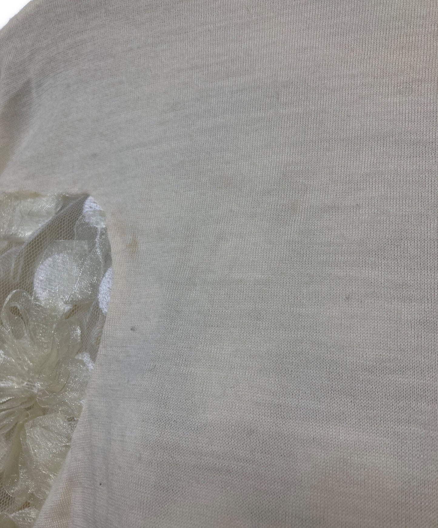 Comme des Garcons ถักด้วยการออกแบบ Frill โดยใช้วัสดุที่แตกต่างกัน / แขนยาวถัก GP-T035