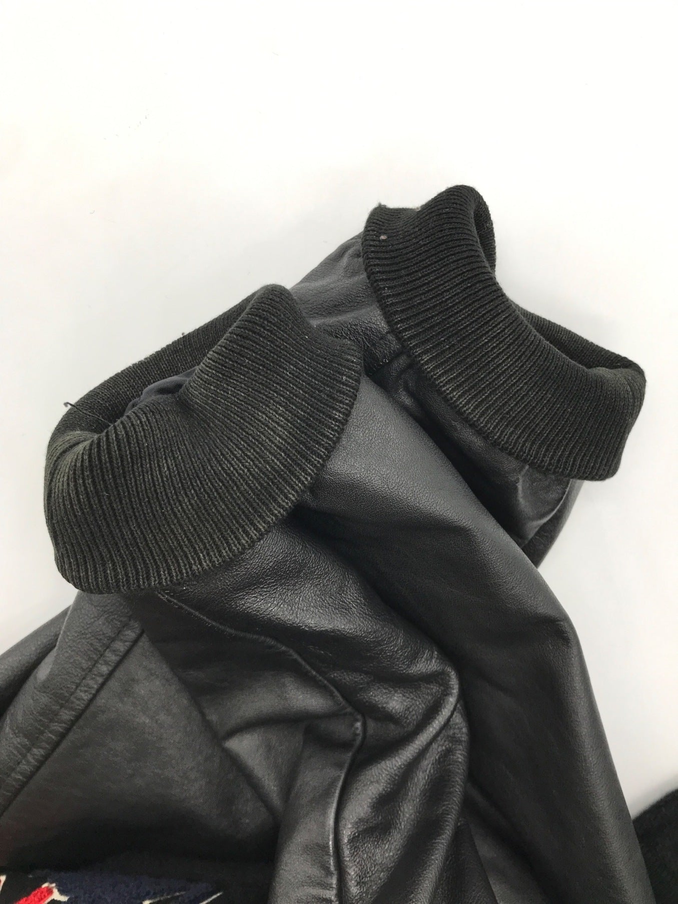 แจ็คเก็ตสนามกีฬา Stussy 90