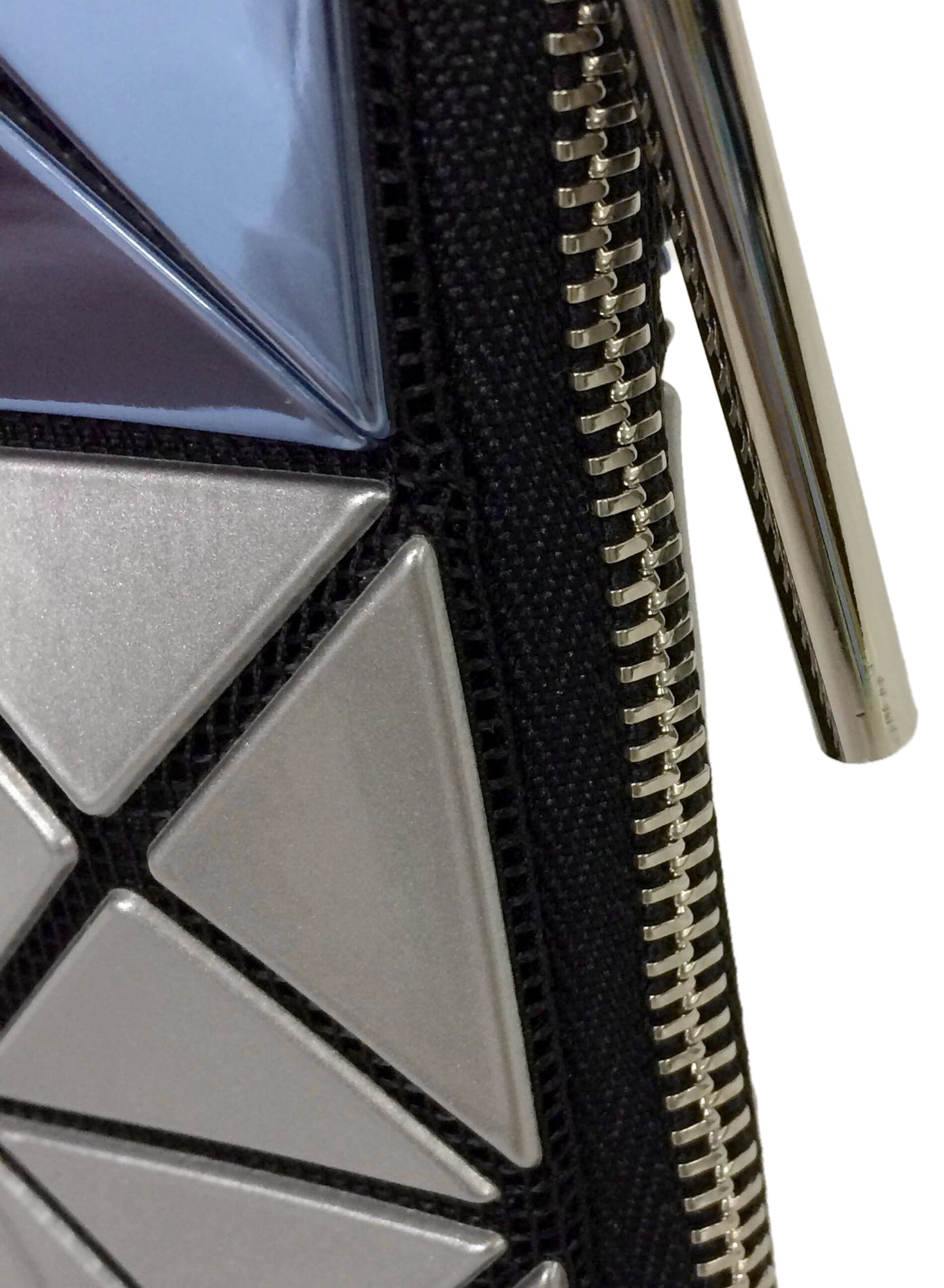 BAO BAO ISSEY MIYAKE肩袋白色美人魚BB01-AG145