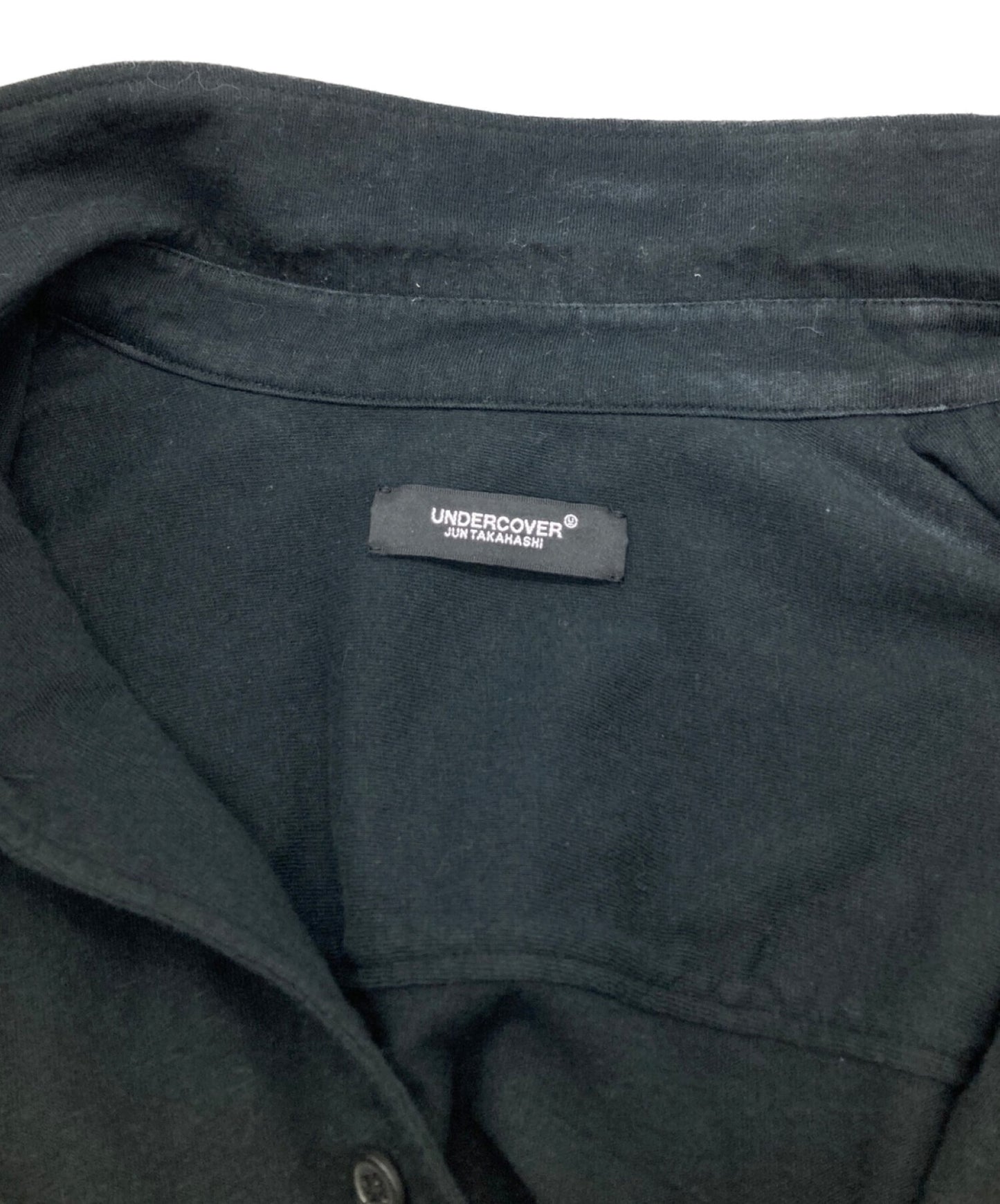 สายลับที่พิมพ์ออกมาจากกล่อง CS แขนยาว UC1B4403-2