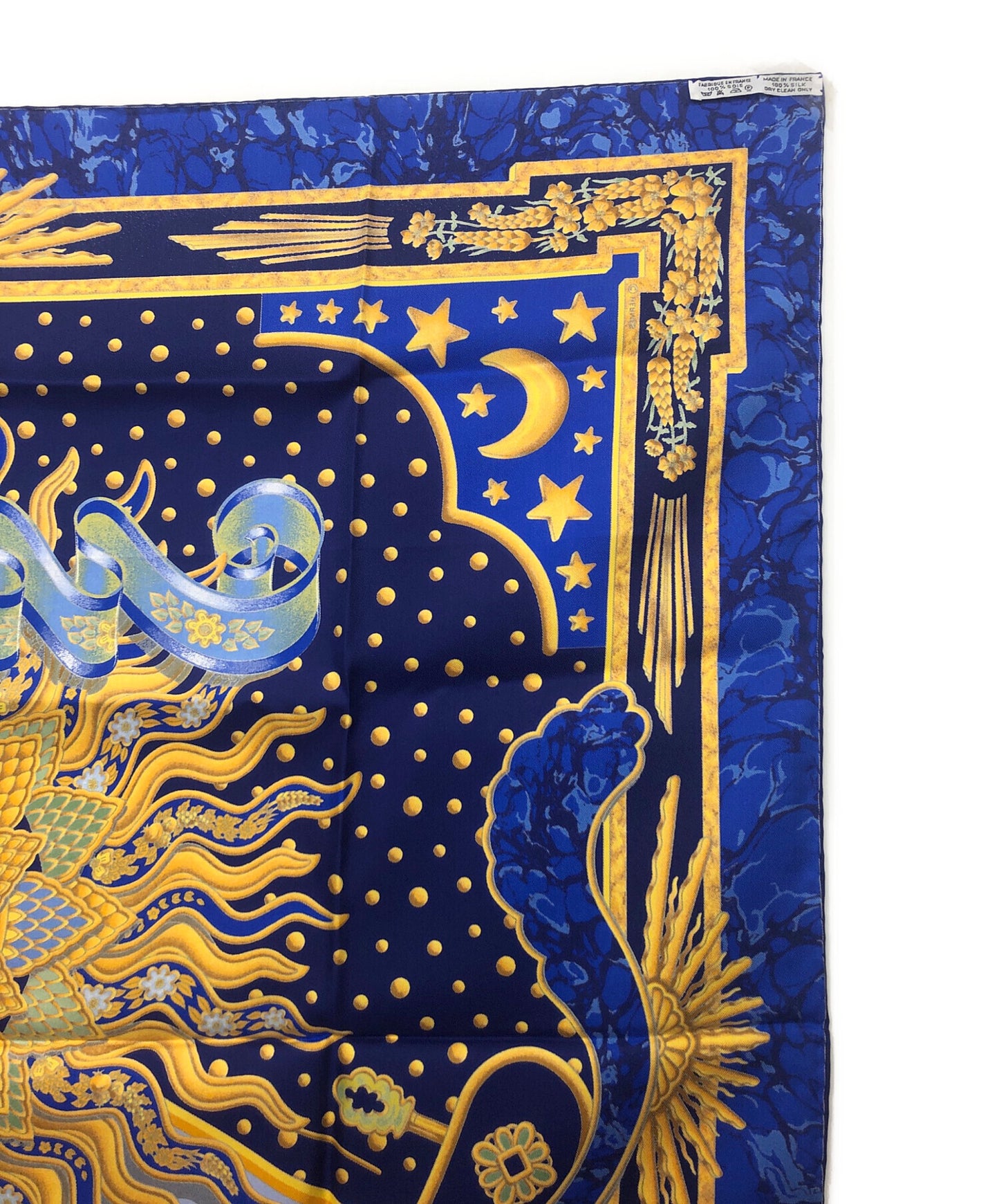 [Pre-owned] HERMES Carre 90 "carpe diem" Enjoy the day.