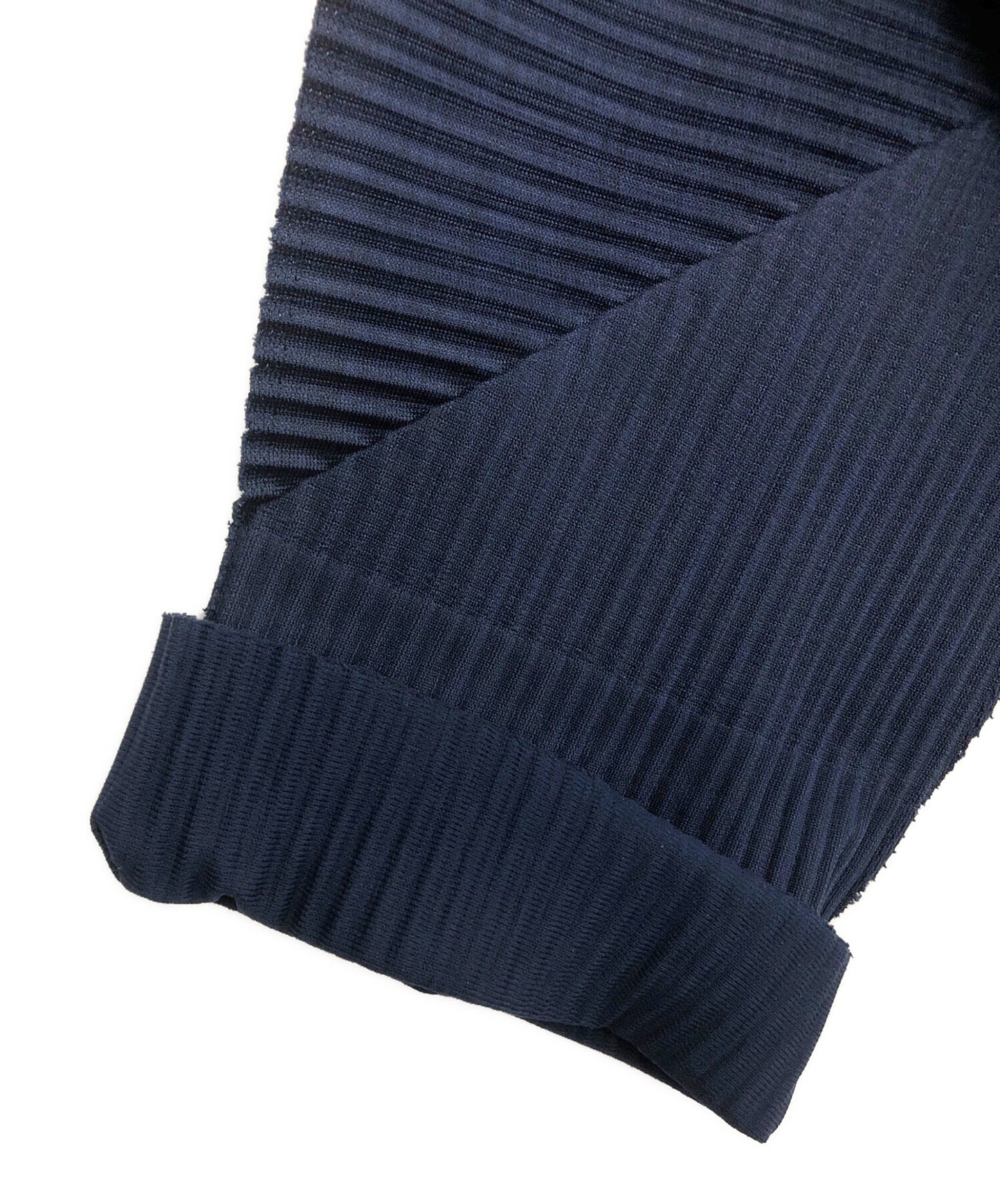 [Pre-owned] me ISSEY MIYAKE pleated knit MI42KJ242