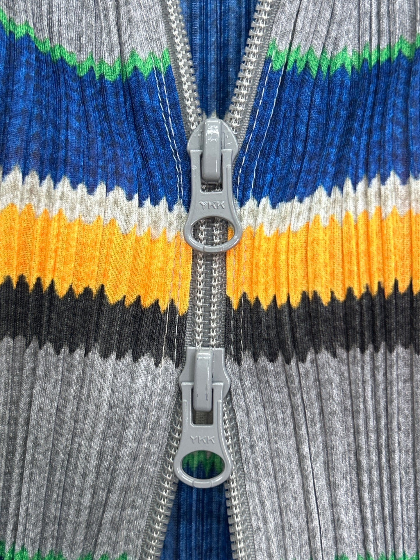 [Pre-owned] PLEATS PLEASE PLEATS PLEASE Zip-up top PP14-JE821