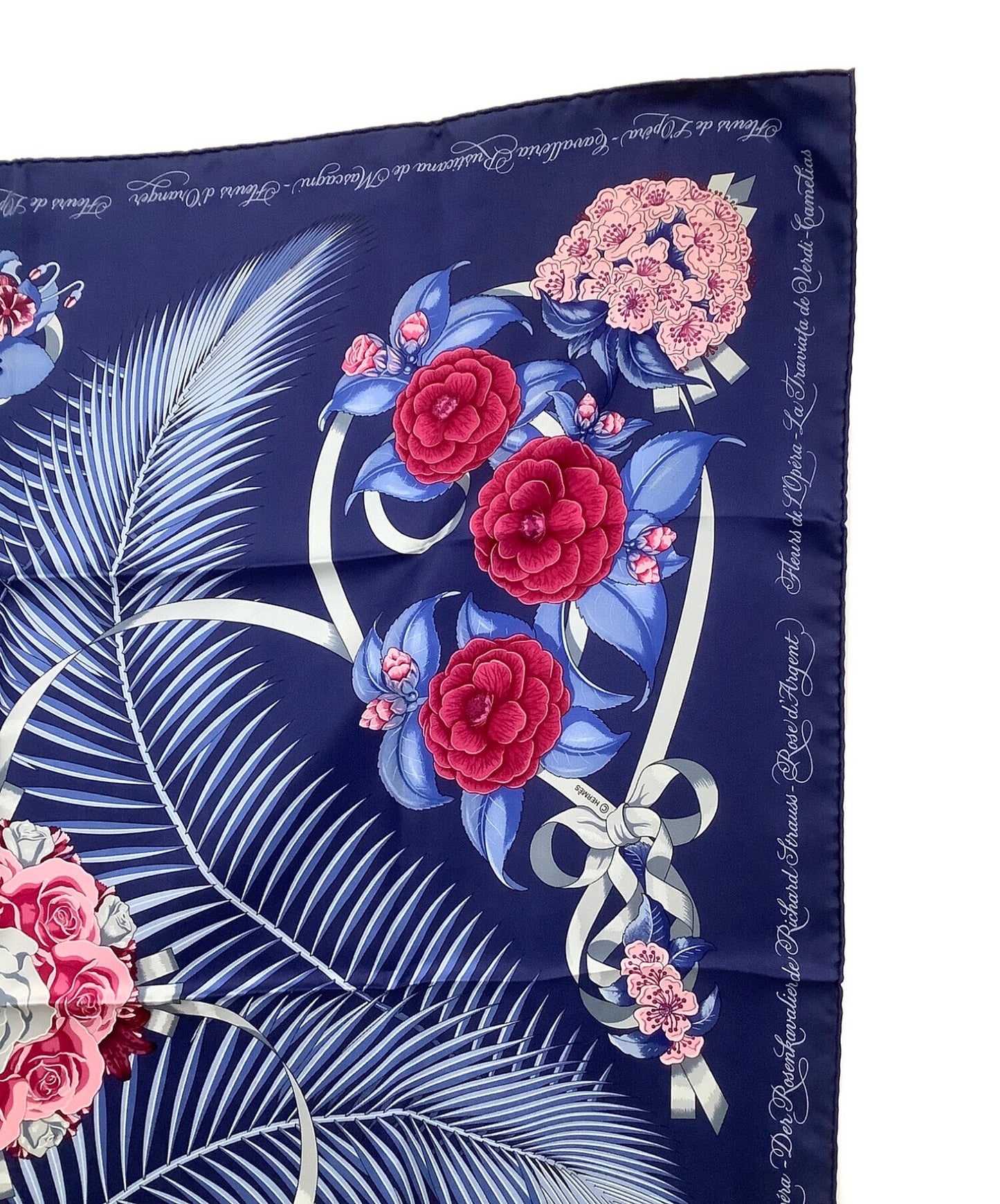[Pre-owned] HERMES Silk scarf Carré 90 Fleurs de L'Opera