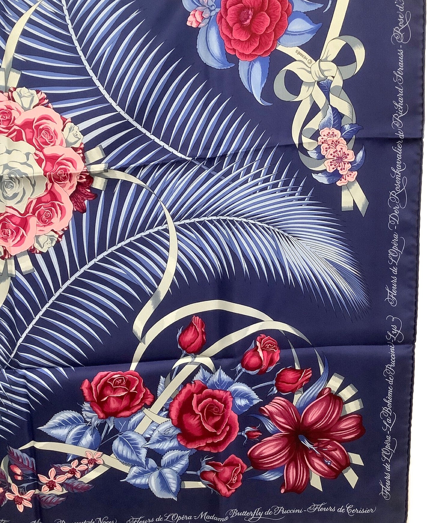 [Pre-owned] HERMES Silk scarf Carré 90 Fleurs de L'Opera