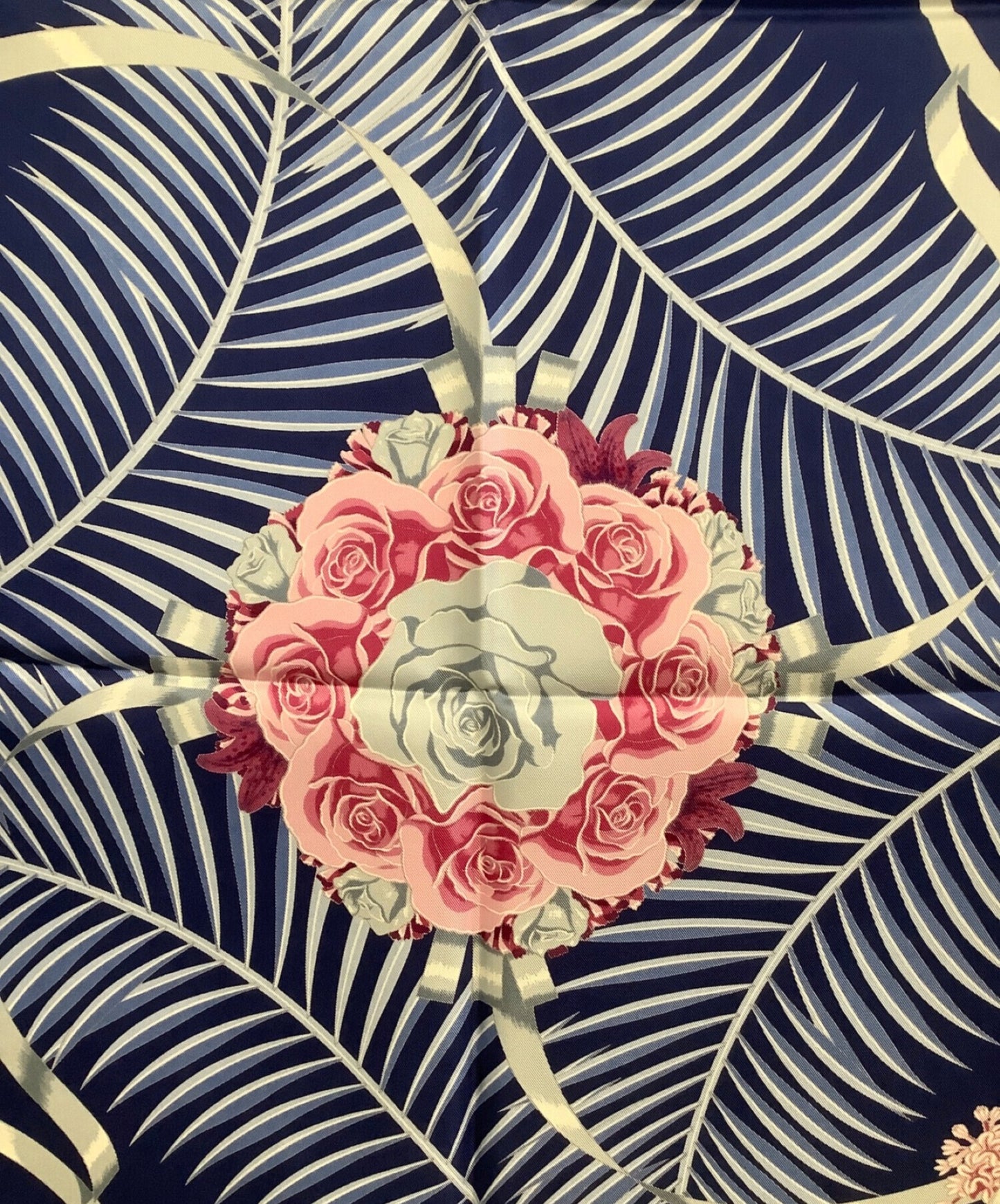 [Pre-owned] HERMES Silk scarf Carré 90 Fleurs de L'Opera