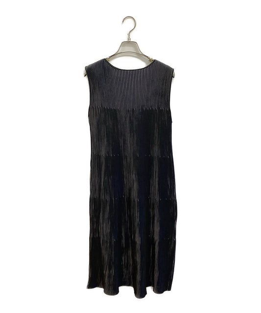 [Pre-owned] me ISSEY MIYAKE 3D Striped Pleated Sleeveless Knit Dress MI02KH382
