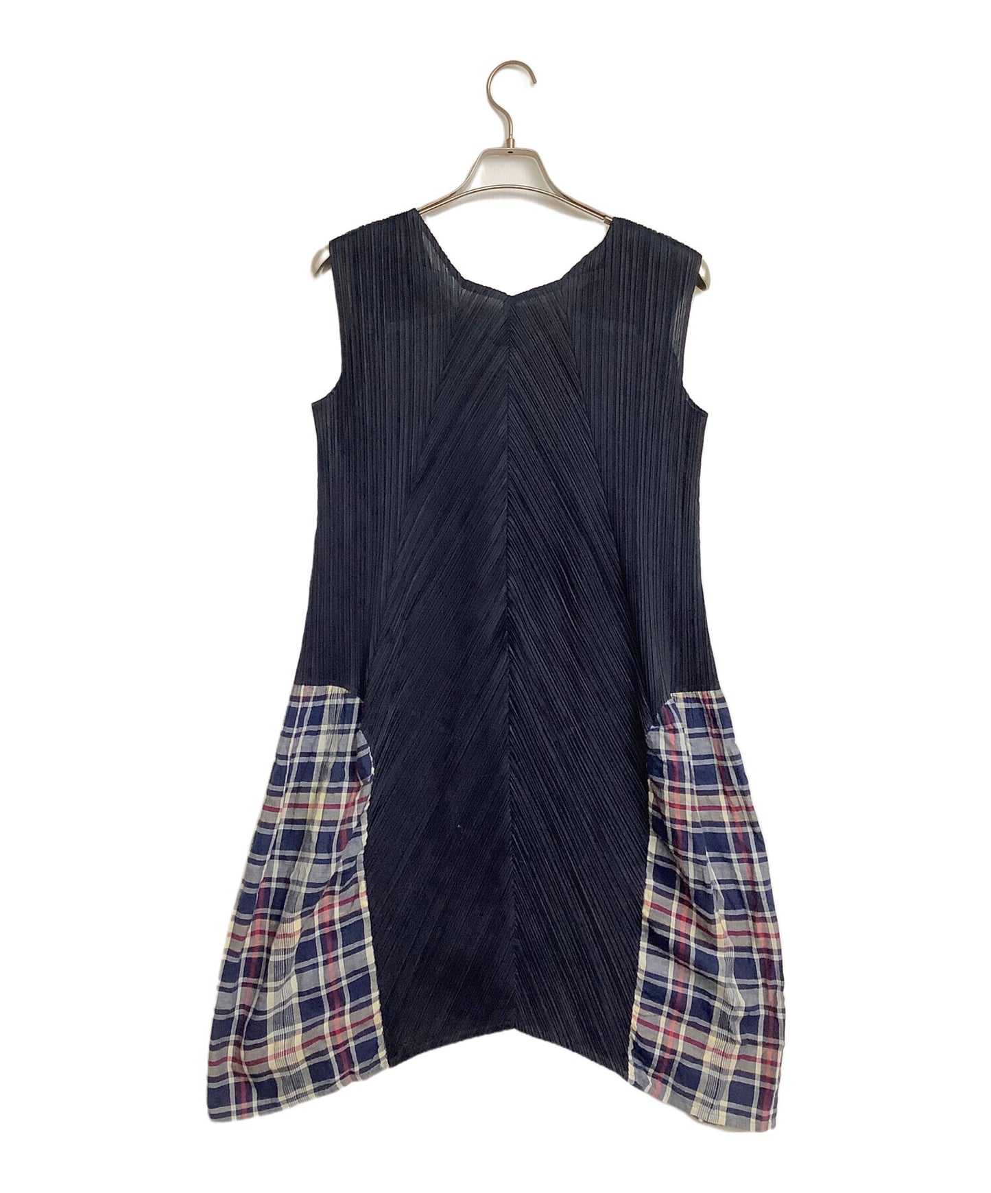 [Pre-owned] PLEATS PLEASE Sleeveless Paneled Pleated Dress PP03-JT565