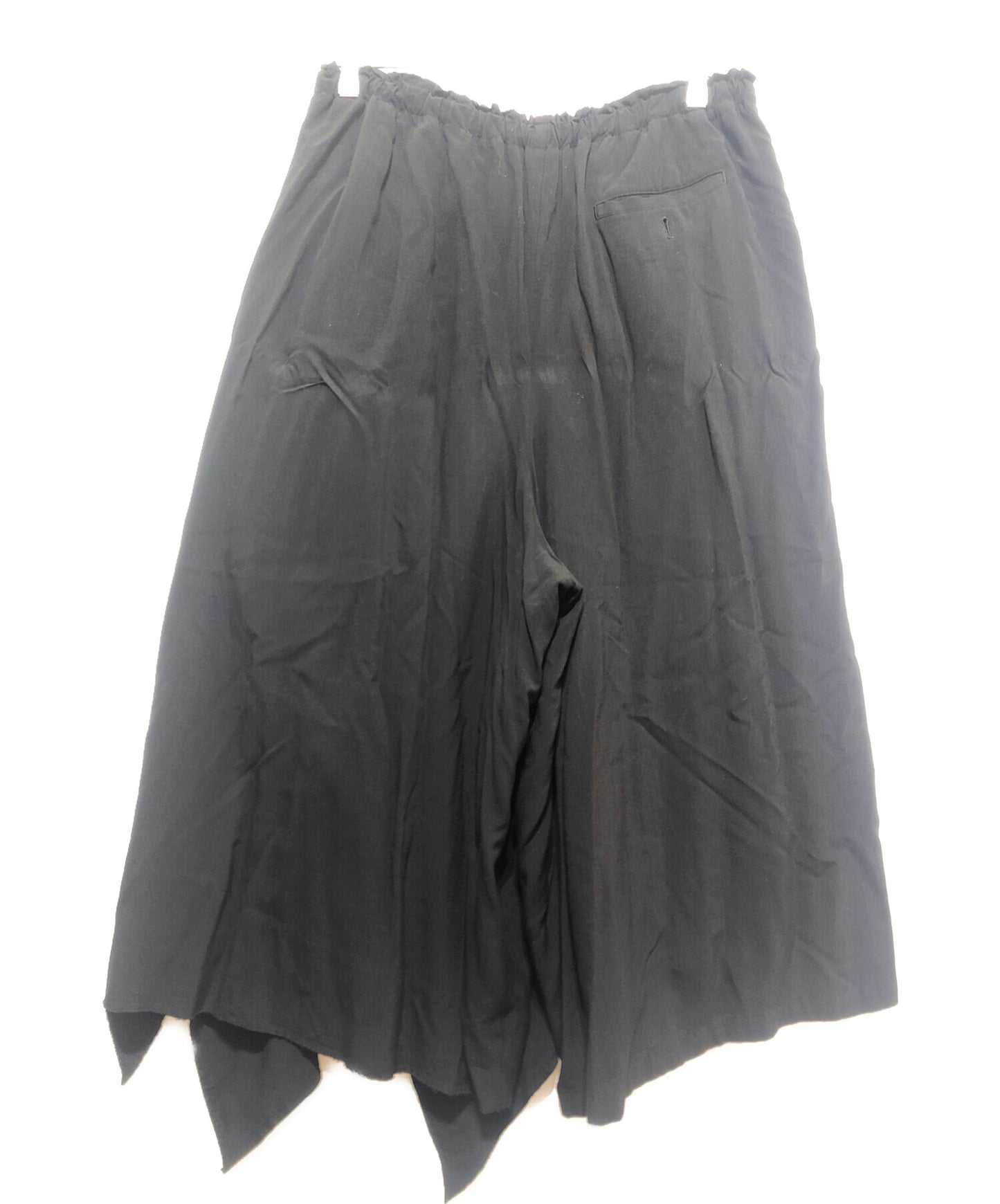 [Pre-owned] YOHJI YAMAMOTO shorts with elasticized cuffs (were used by women as sportswear) (elasticised) NW-P54-206