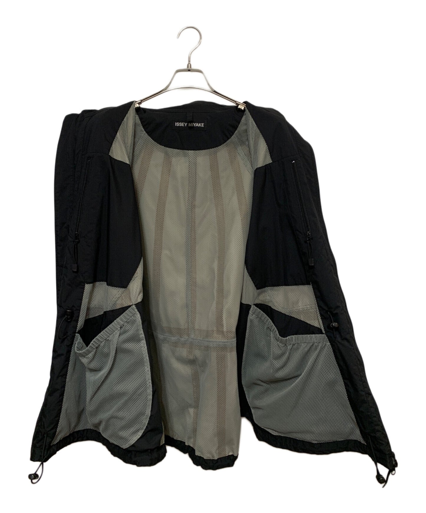 [Pre-owned] ISSEY MIYAKE zip coat ME93FC158