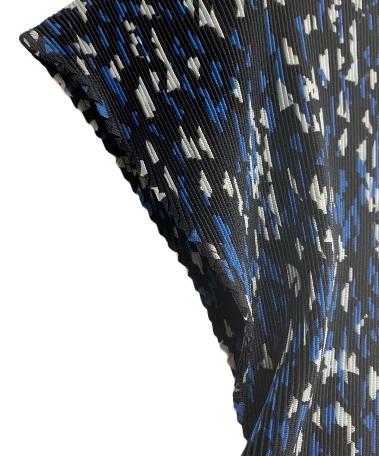 [Pre-owned] PLEATS PLEASE Pleated sleeveless cut and sewn PP41FK302