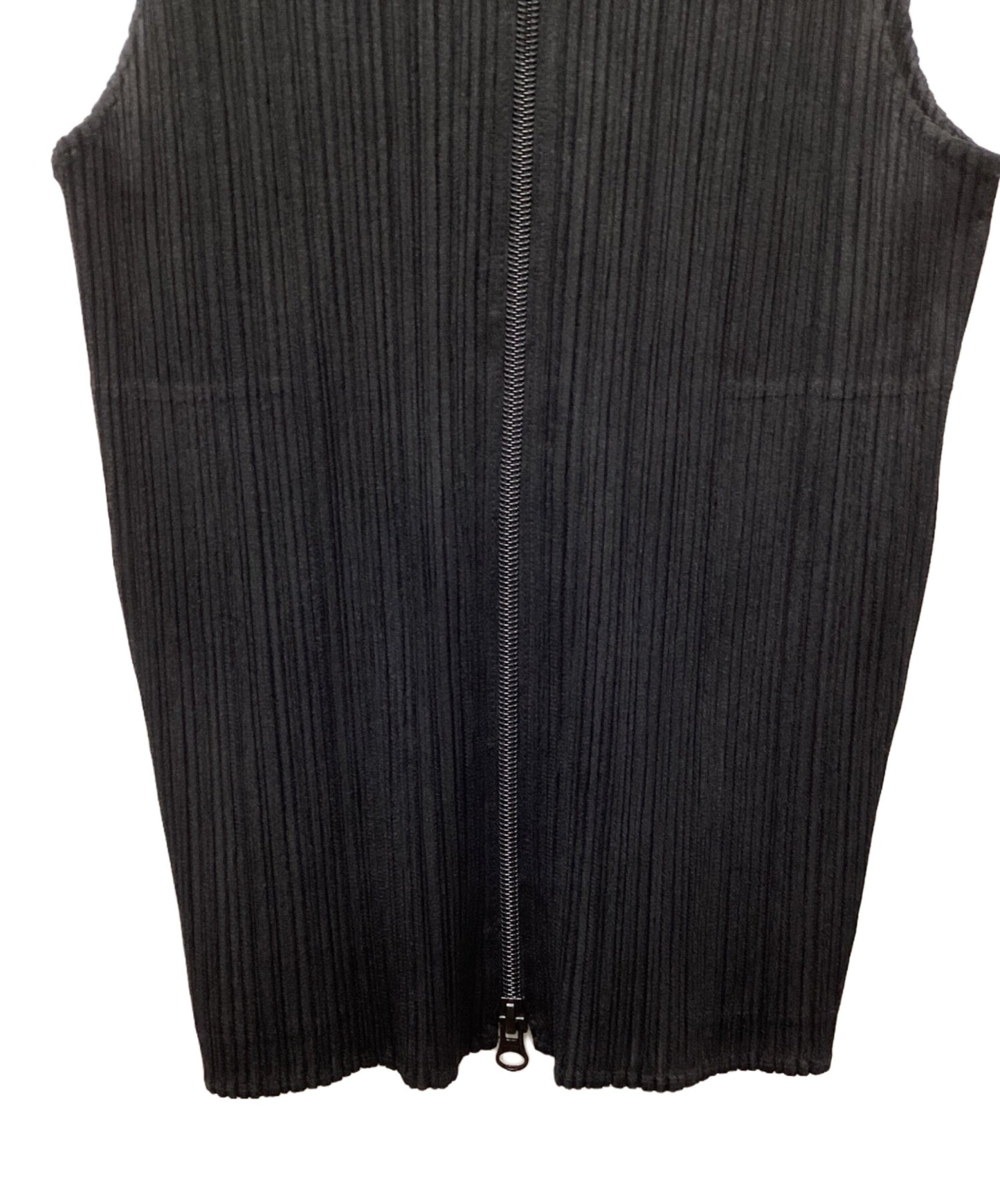 [Pre-owned] ISSEY MIYAKE Zip-up sleeveless jacket PP04-JE384