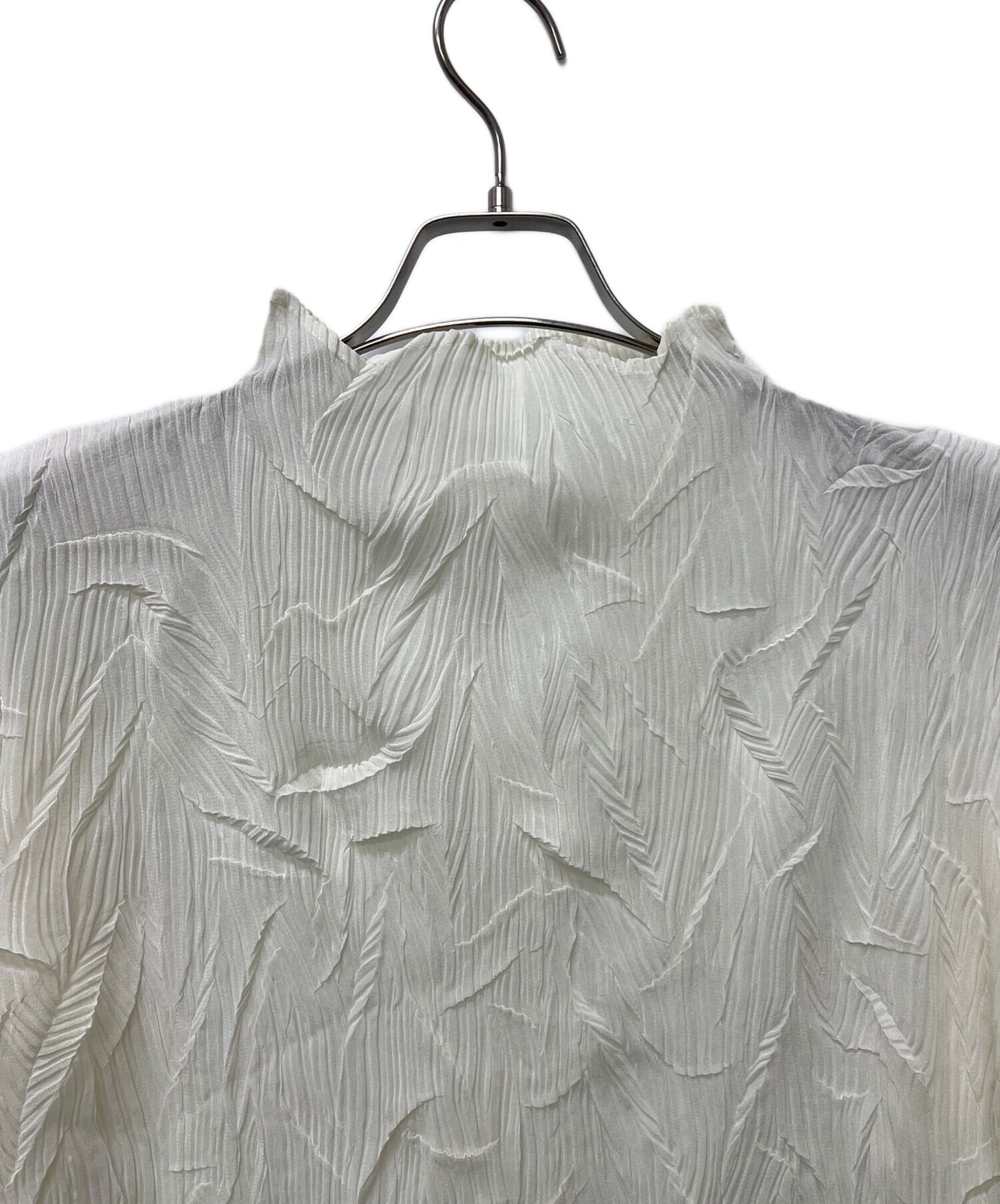 [Pre-owned] ISSEY MIYAKE Pleated high neck cut and sewn IM41-FJ807