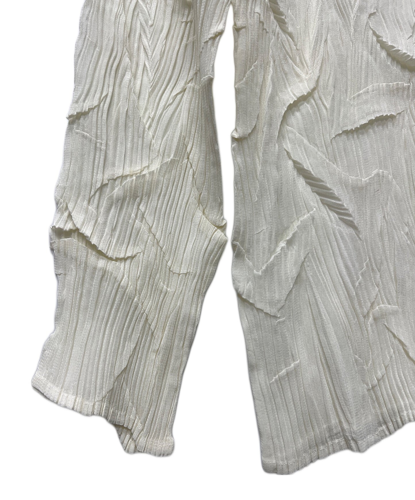 [Pre-owned] ISSEY MIYAKE Pleated high neck cut and sewn IM41-FJ807