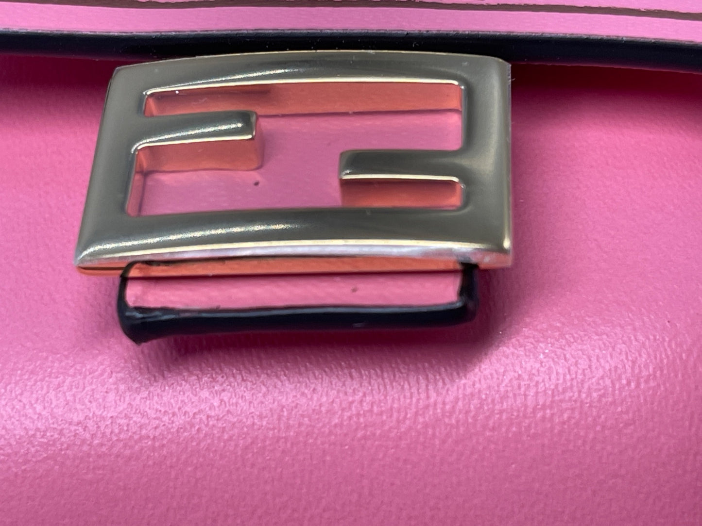 [Pre-owned] FENDI shoulder pouch 7AR946