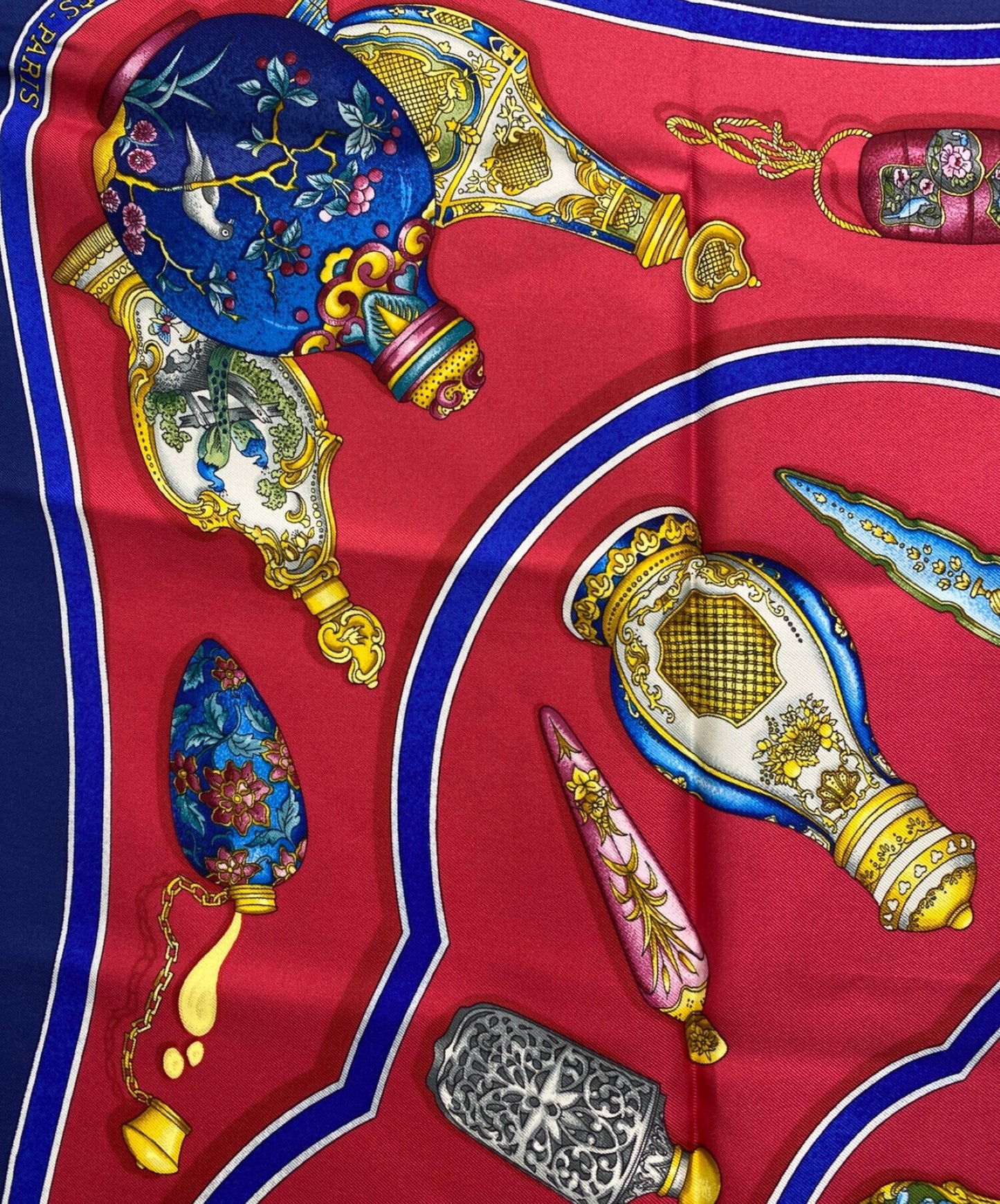 [Pre-owned] HERMES silk scarf