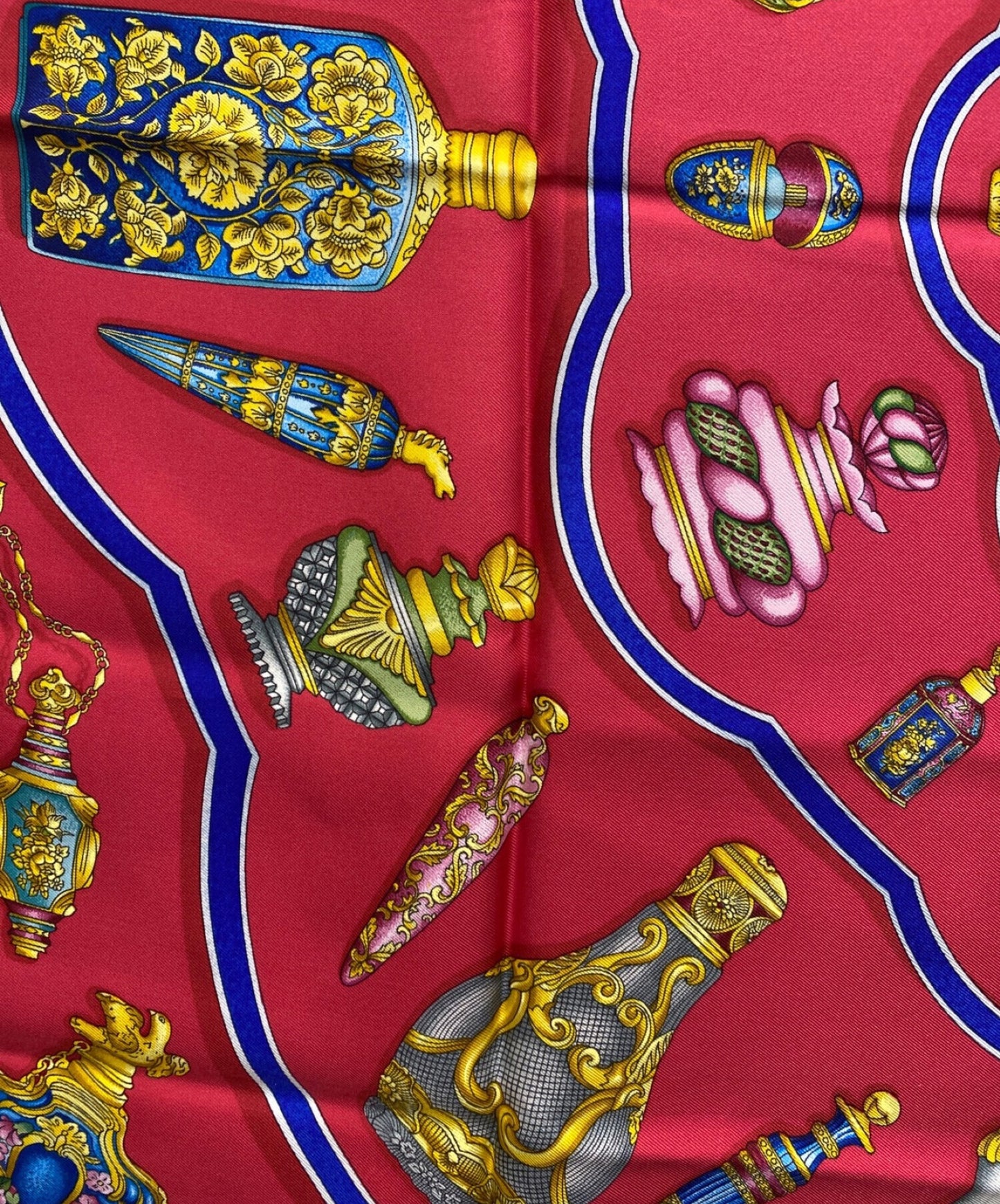 [Pre-owned] HERMES silk scarf